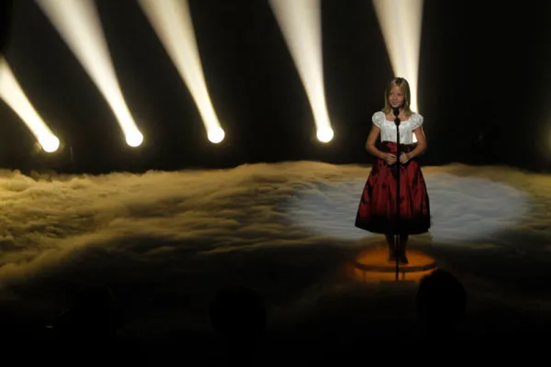 Jackie Evancho in America's Got Talent (2006)