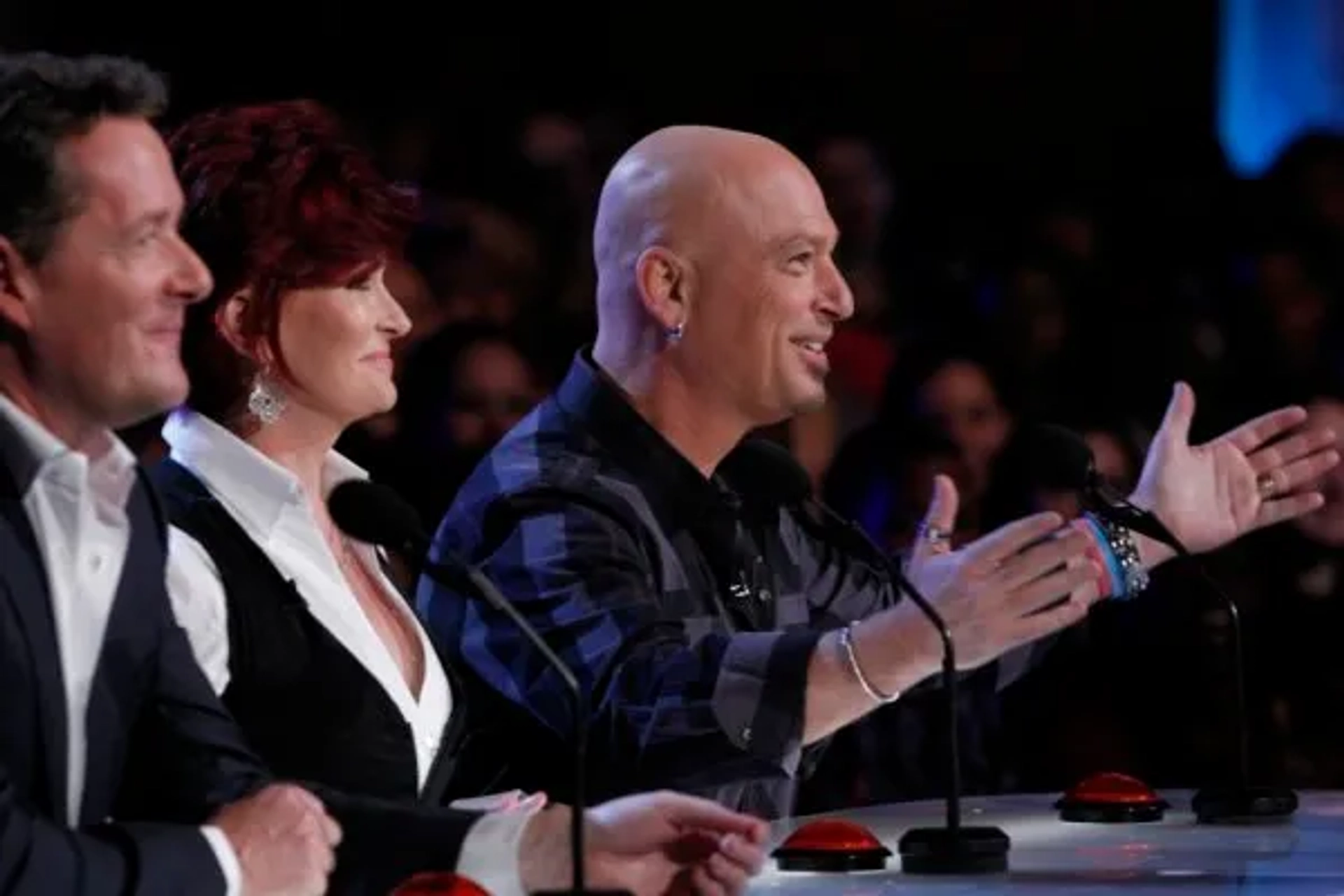 Howie Mandel, Piers Morgan, and Sharon Osbourne in America's Got Talent (2006)