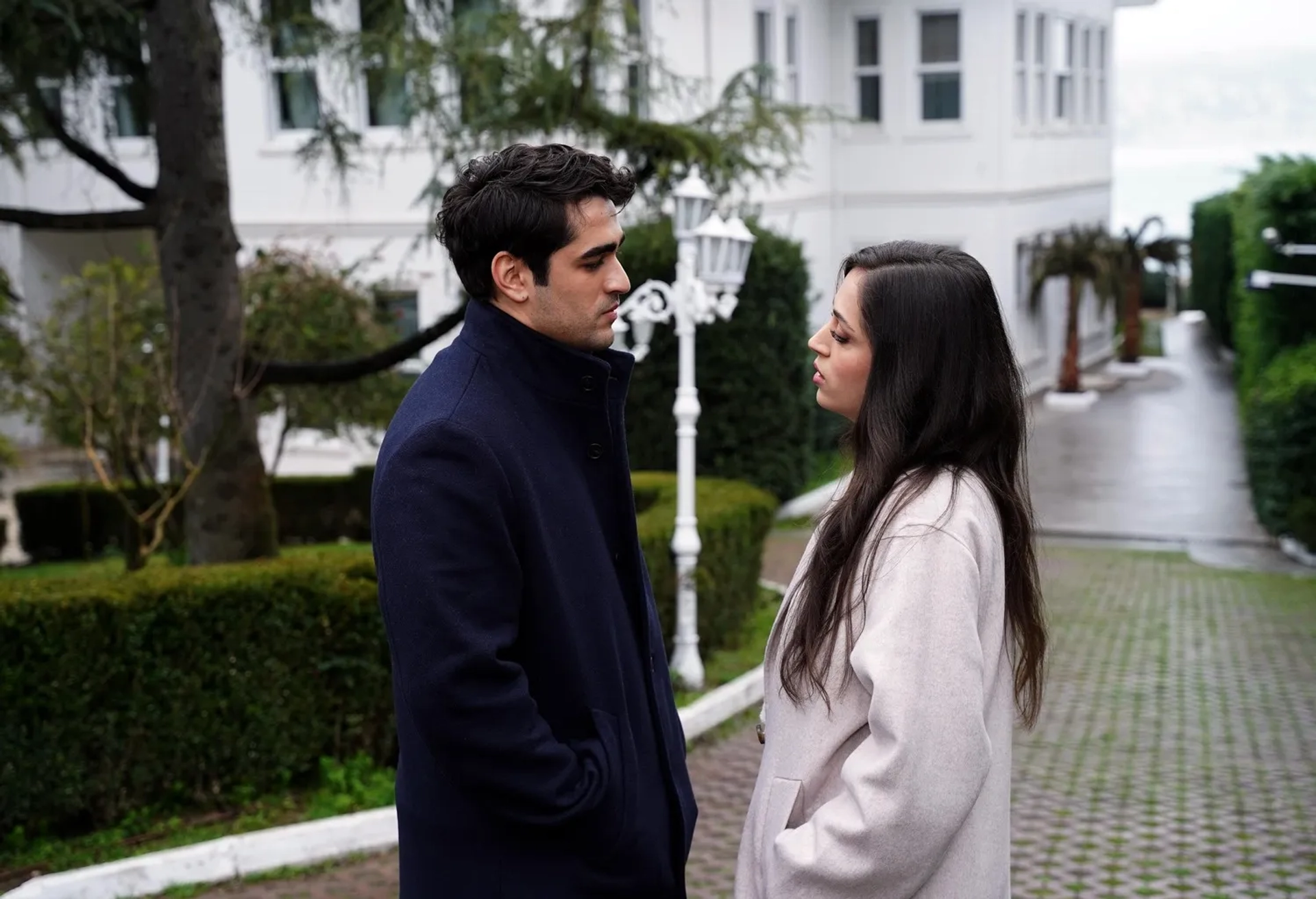 Betül Aktel and Mert Ramazan Demir in Golden Boy (2022)