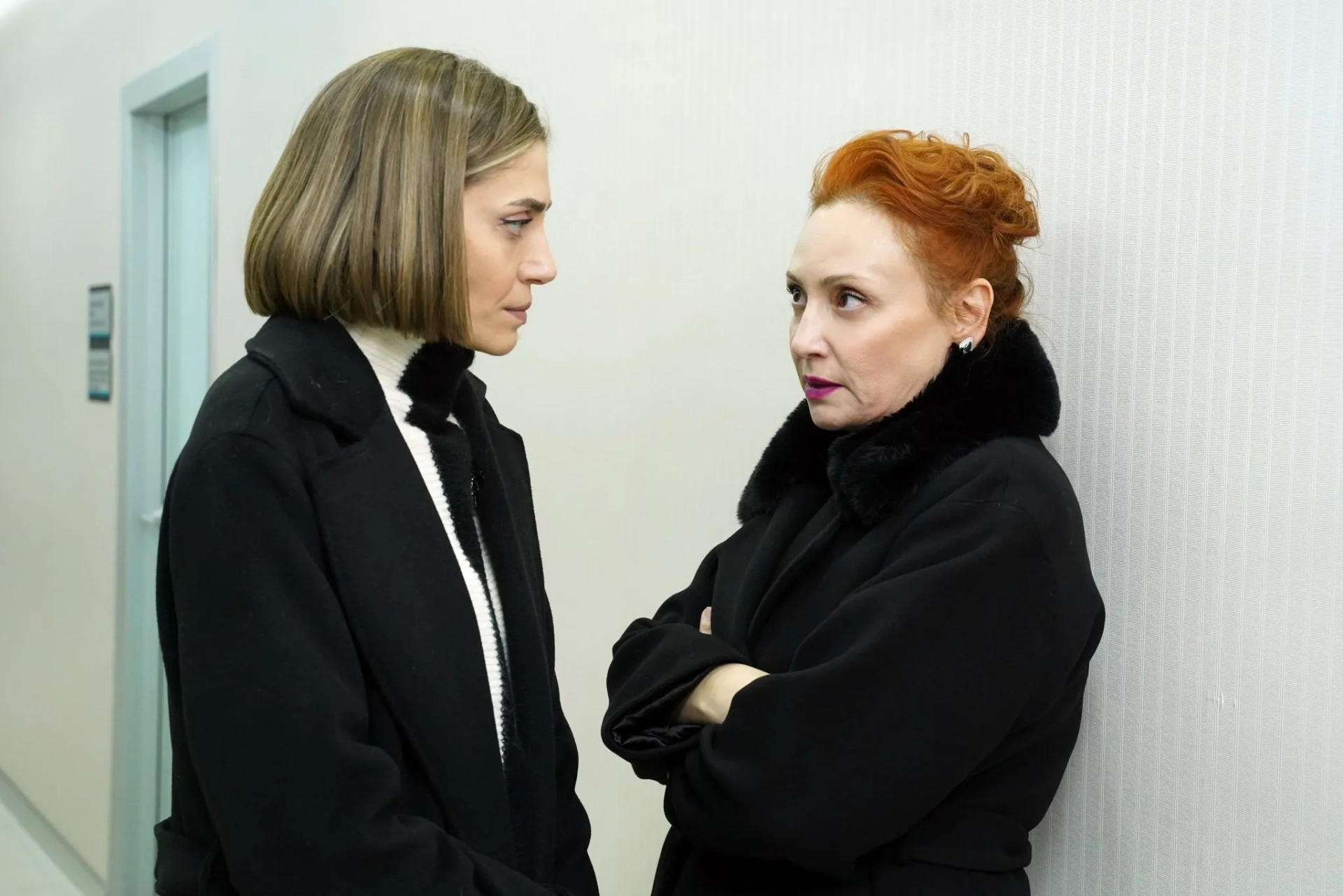 Gülçin Santircioglu and Öznur Serçeler in Golden Boy (2022)