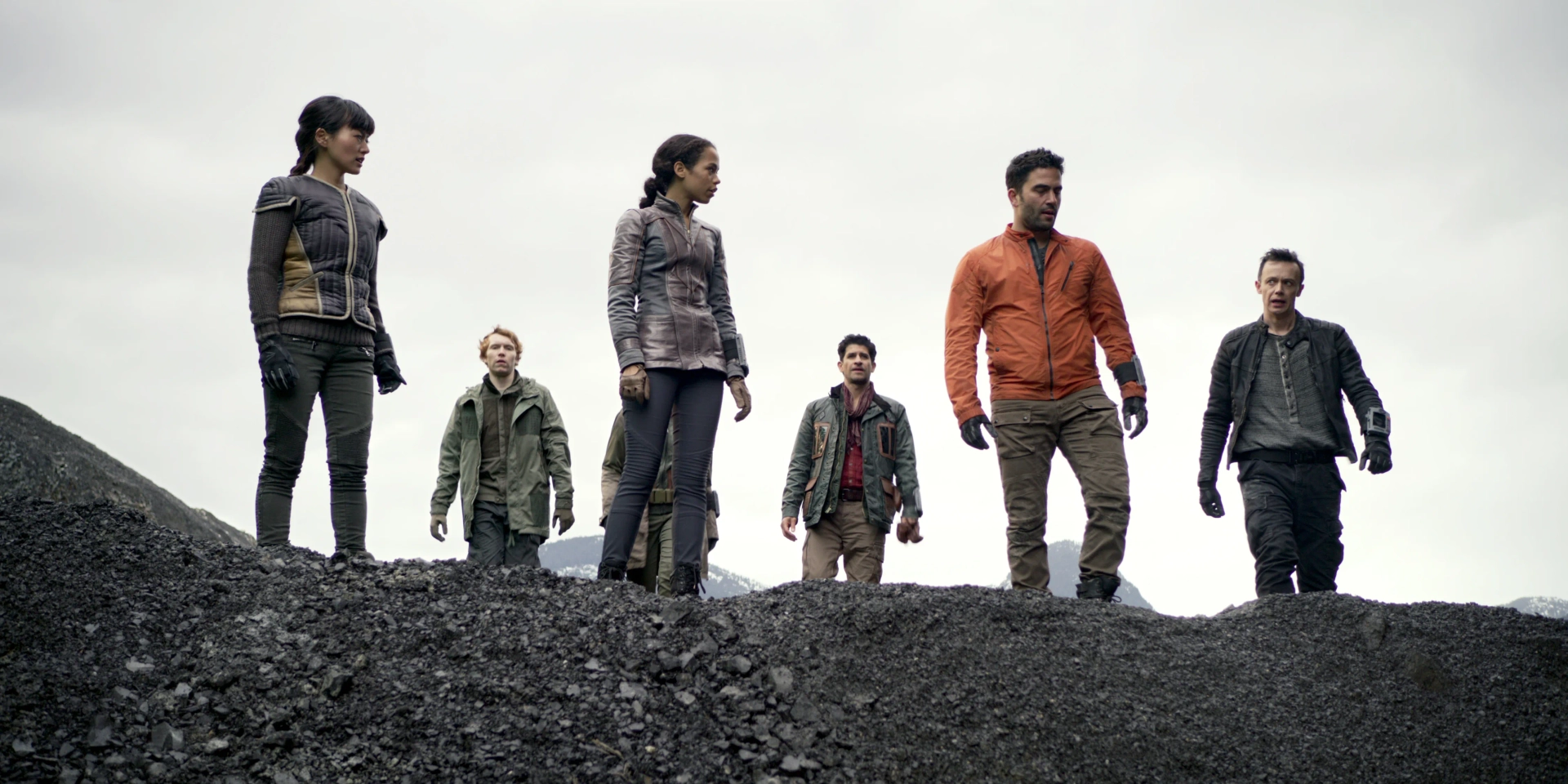 Adam Greydon Reid, Raza Jaffrey, Ignacio Serricchio, Iain Belcher, Taylor Russell, and Kiki Sukezane in Lost in Space (2018)