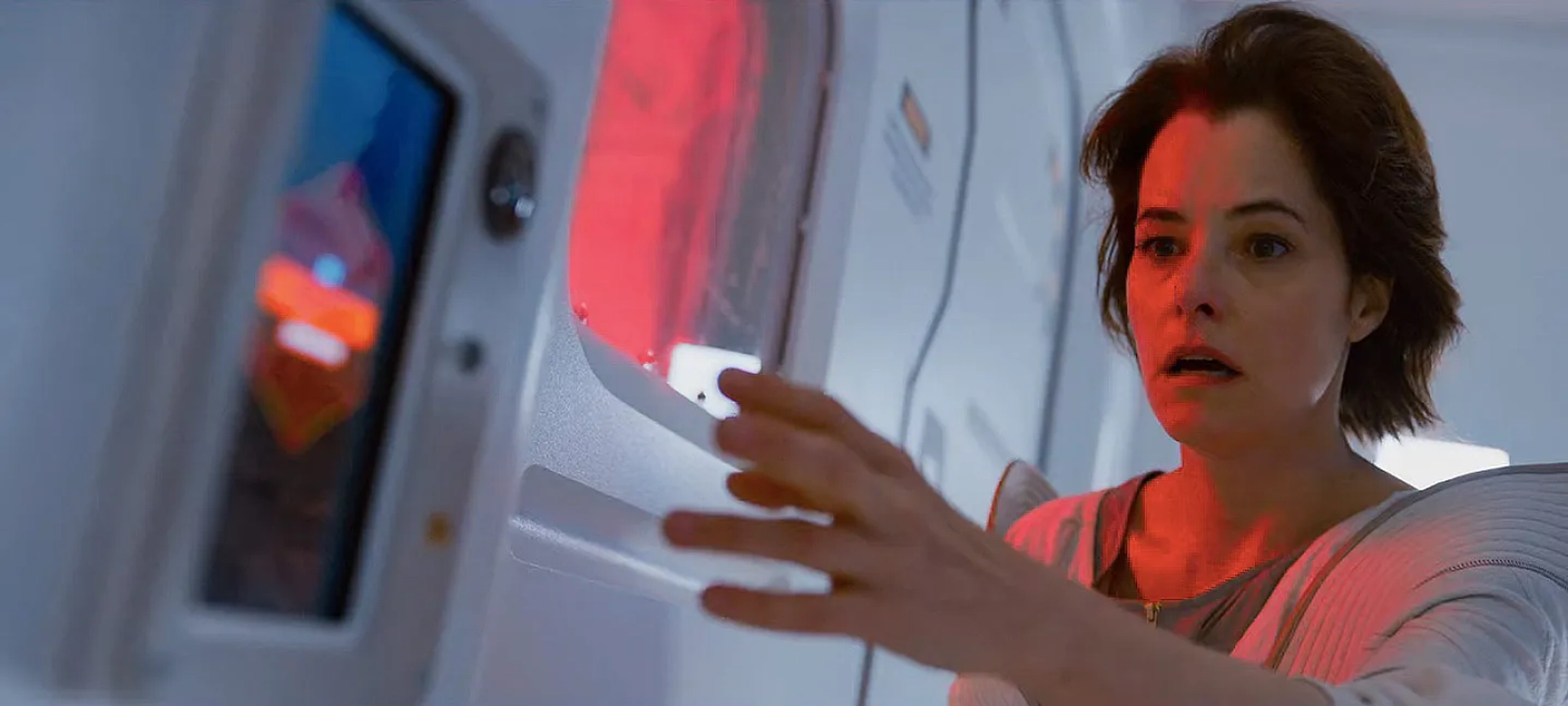 Parker Posey in Lost in Space (2018)