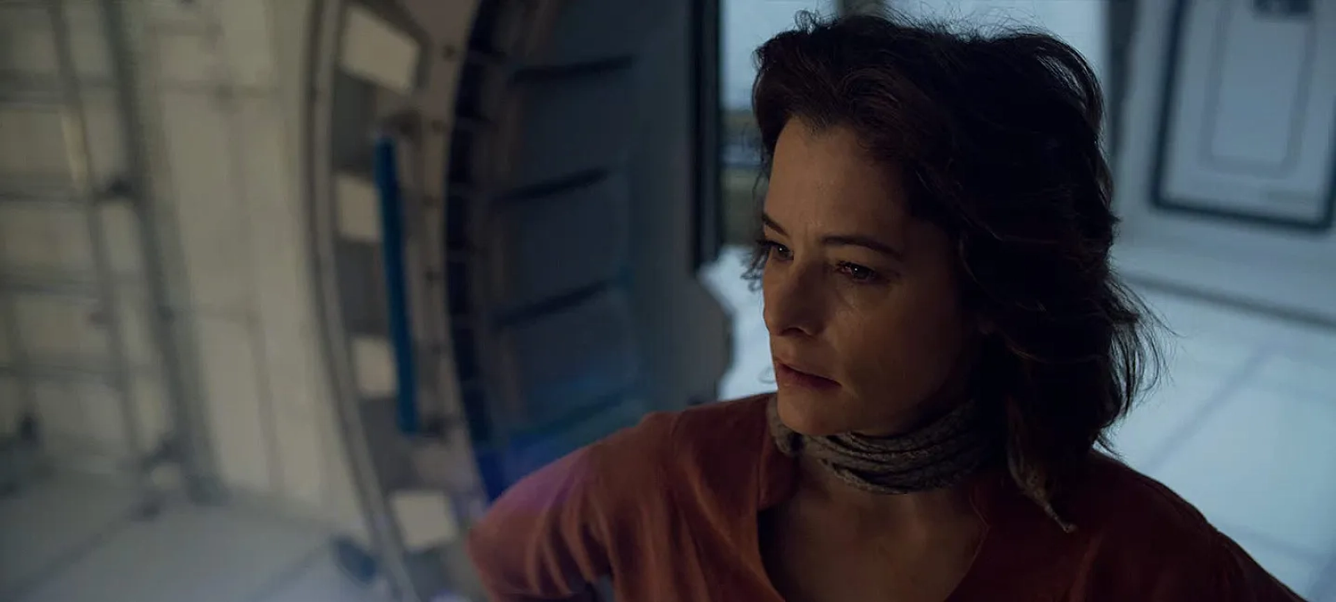 Parker Posey in Lost in Space (2018)