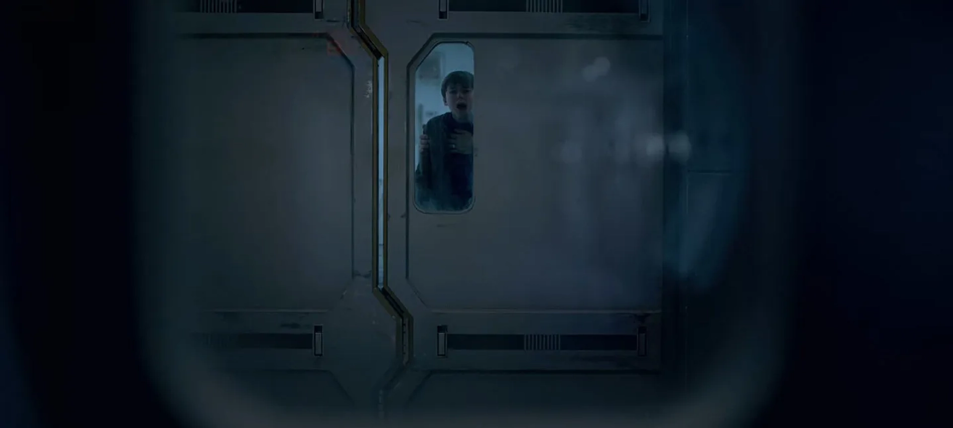 Maxwell Jenkins in Lost in Space (2018)