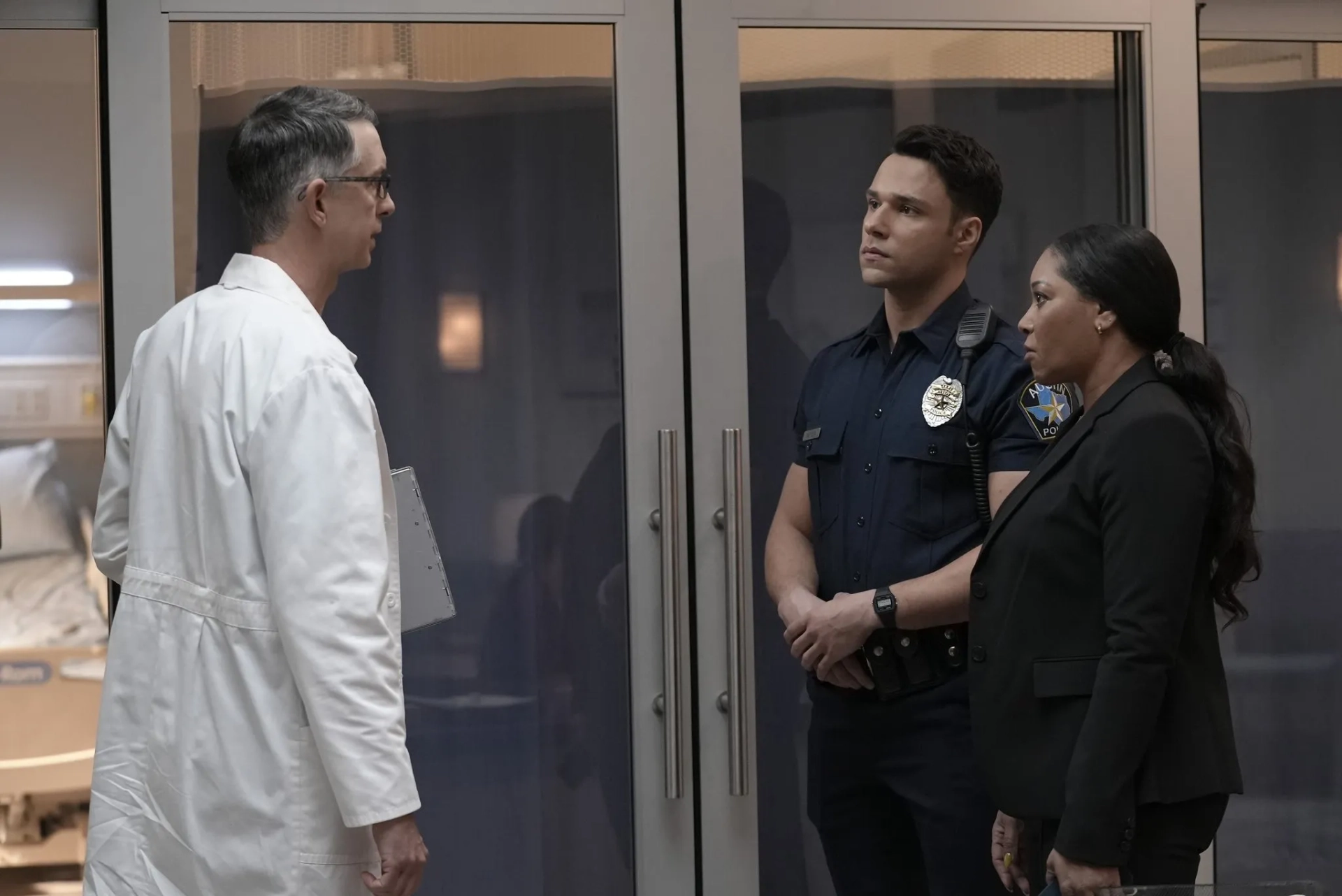 Tamala Jones and Rafael L. Silva in 9-1-1: Lone Star (2020)