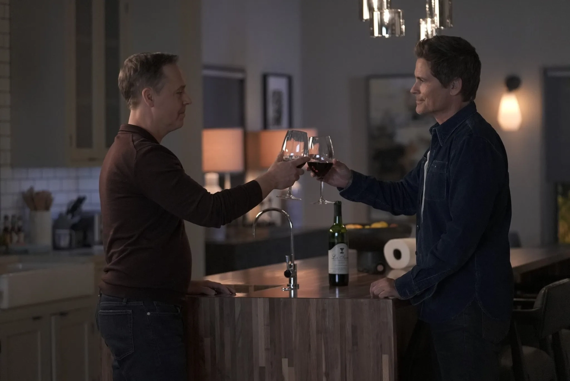 Rob Lowe and Chad Lowe in 9-1-1: Lone Star (2020)