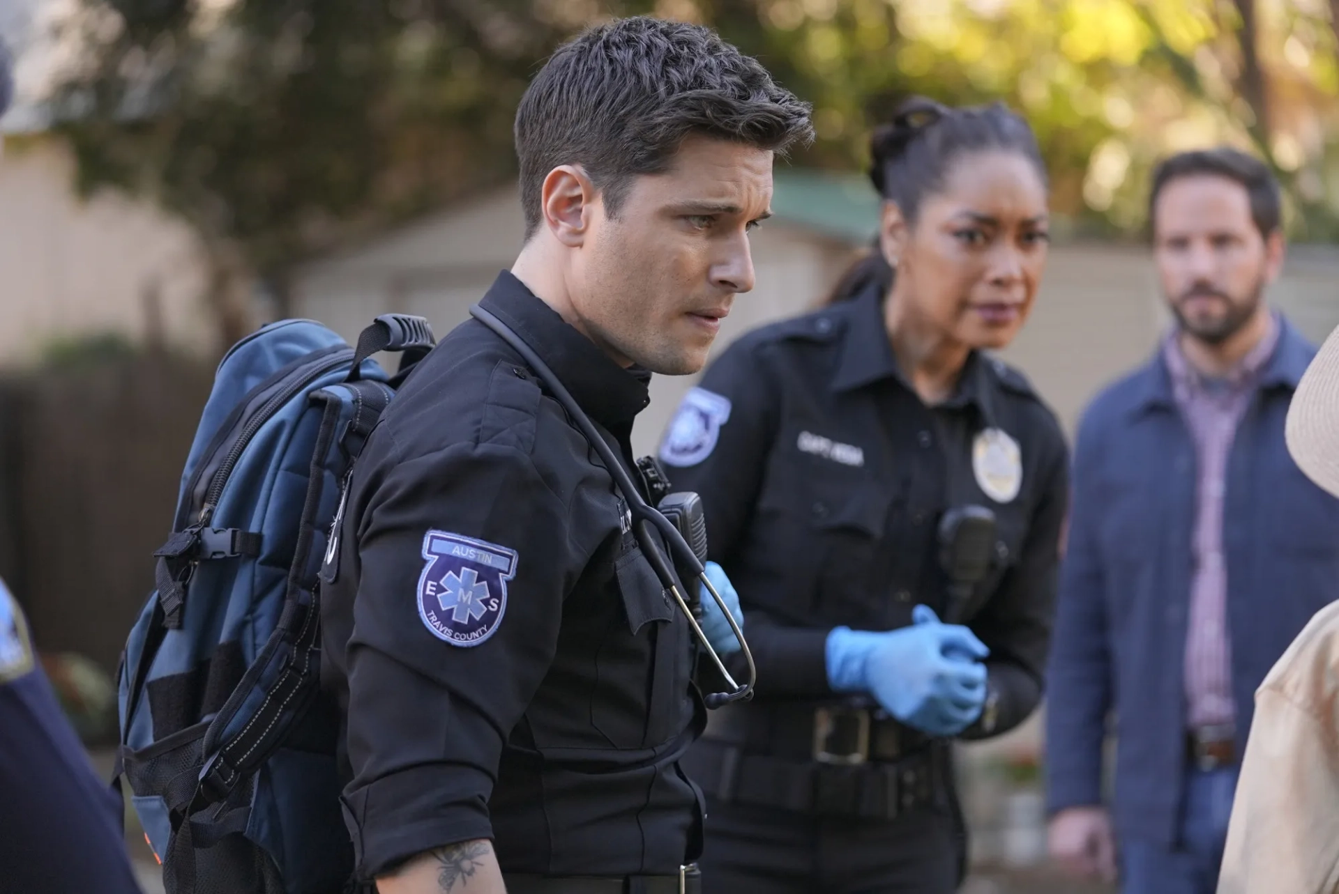 Gina Torres and Ronen Rubinstein in 9-1-1: Lone Star (2020)