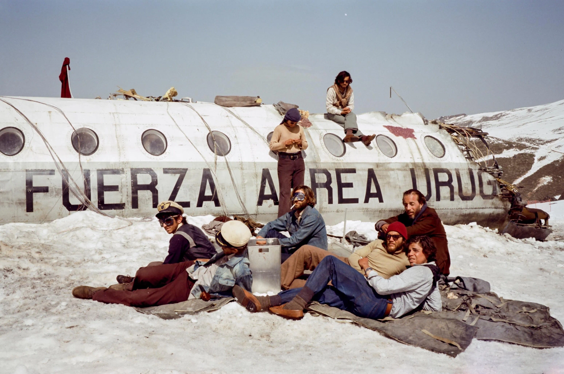 Tomas Wolf, Esteban Bigliardi, Agustín Pardella, and Rafael Federman in Society of the Snow (2023)