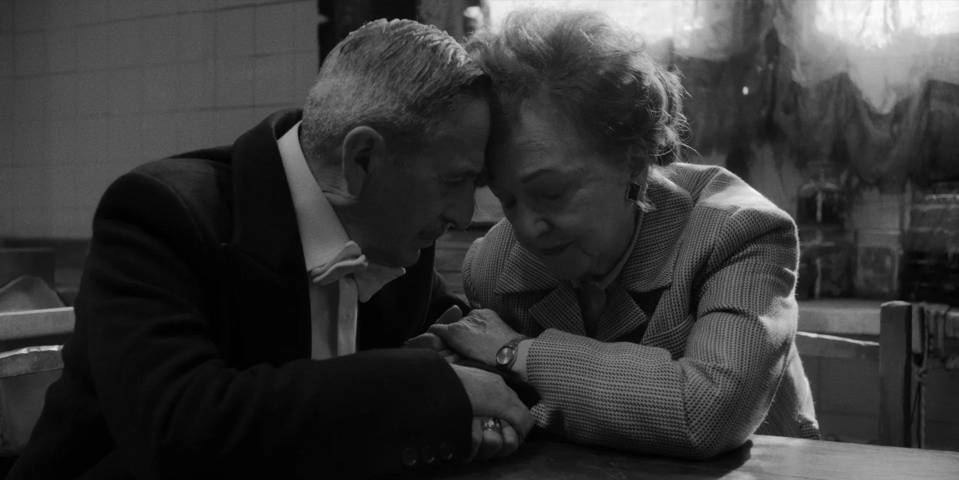 Gloria Münchmeyer and Alfredo Castro in El Conde (2023)