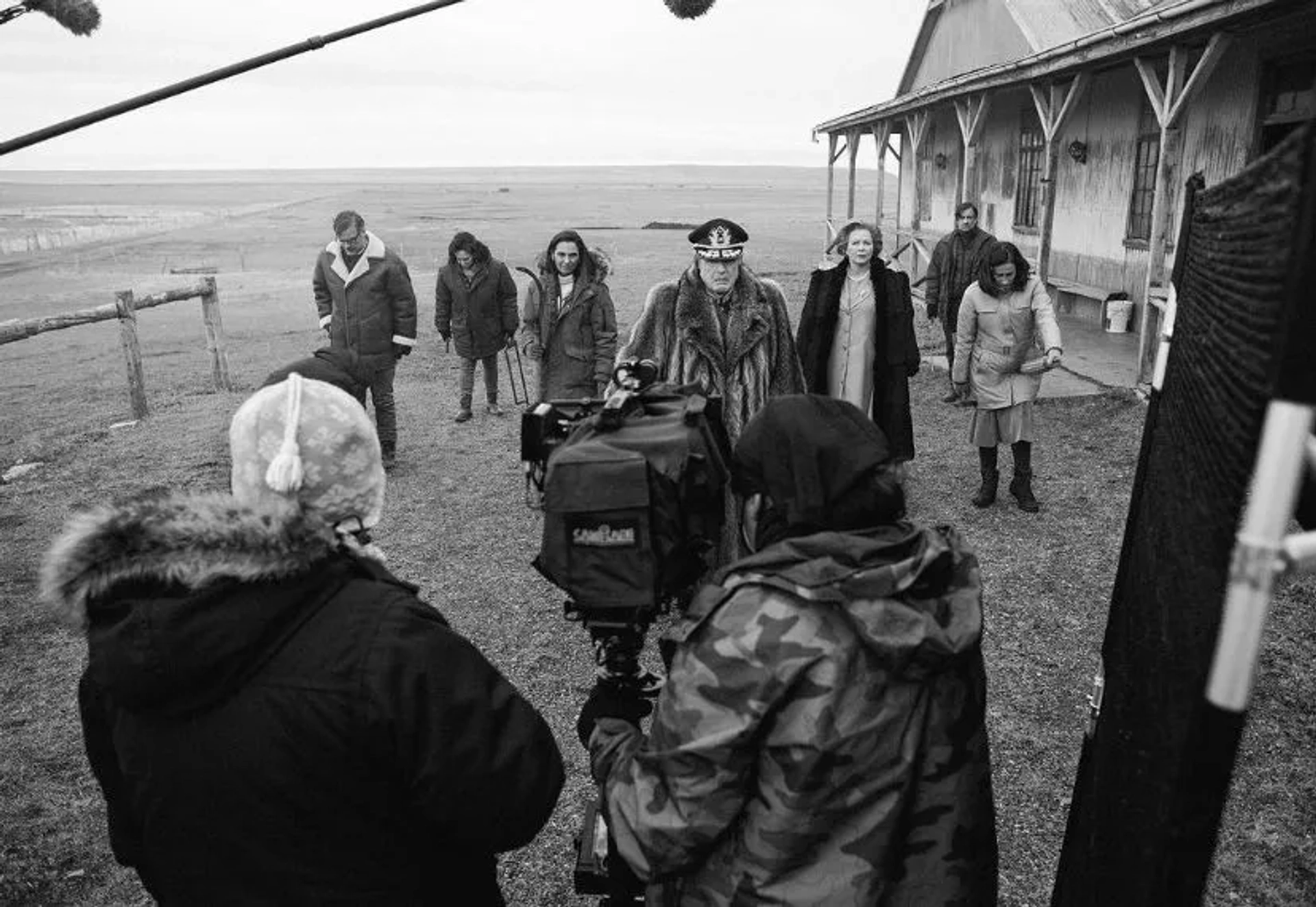 Catalina Guerra, Diego Muñoz, Gloria Münchmeyer, Amparo Noguera, Jaime Vadell, Antonia Zegers, and Marcial Tagle in El Conde (2023)