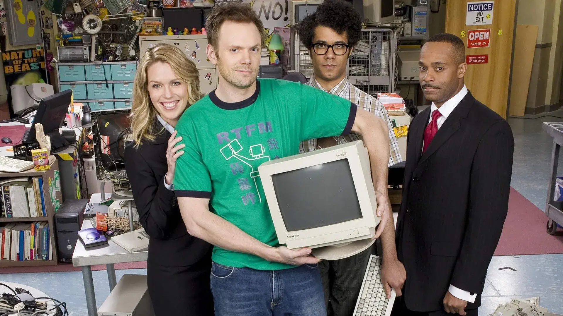 سریال جماعت آی تی (The IT Crowd 2006)