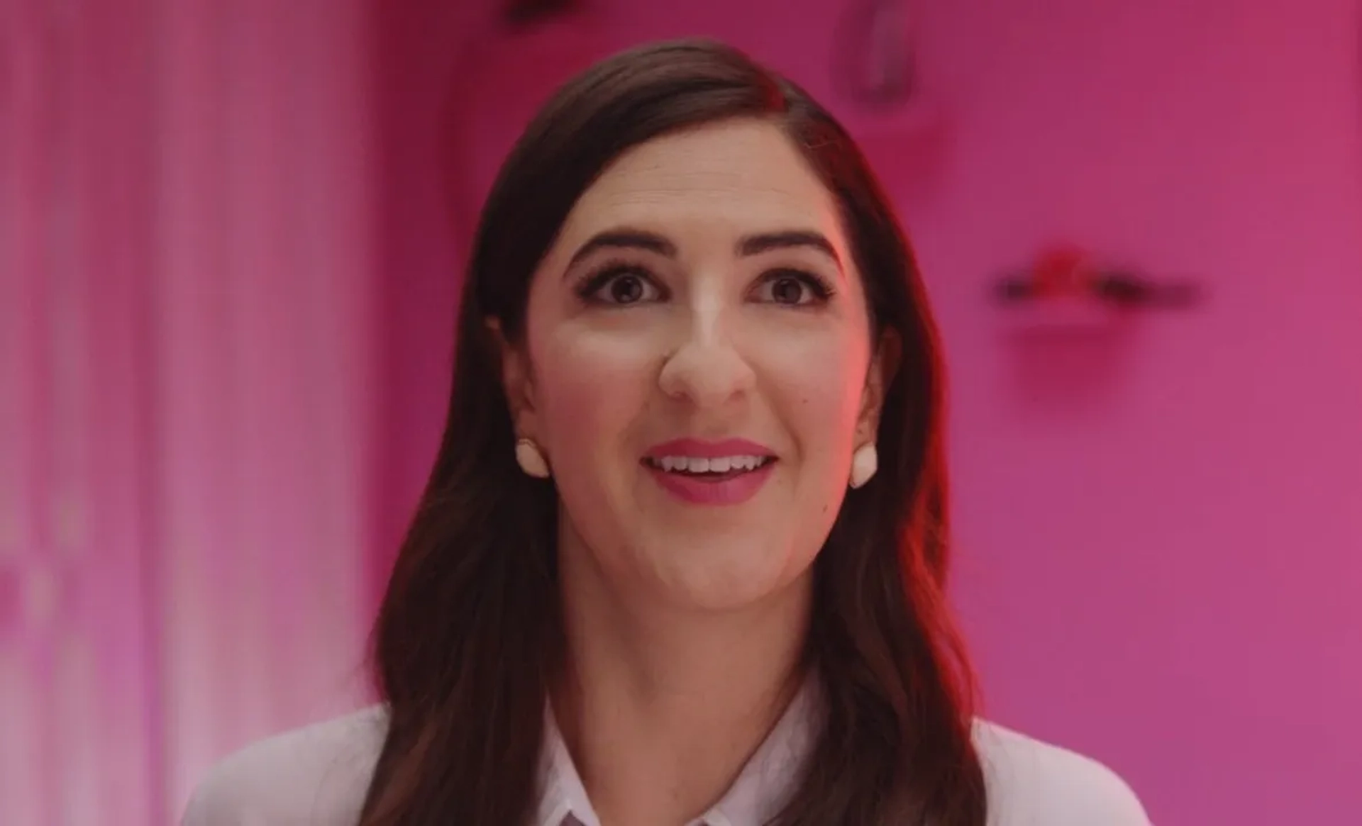 D'Arcy Carden in Bonding (2018)