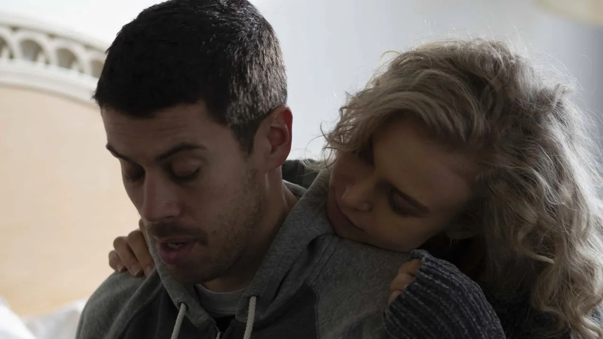 Toby Kebbell and Penelope Mitchell in Becoming (2020)