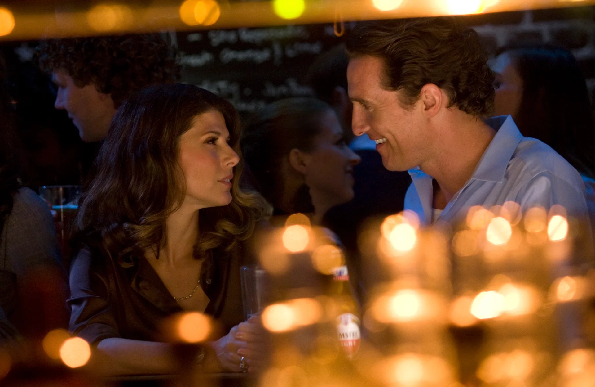 Matthew McConaughey and Marisa Tomei in The Lincoln Lawyer (2011)