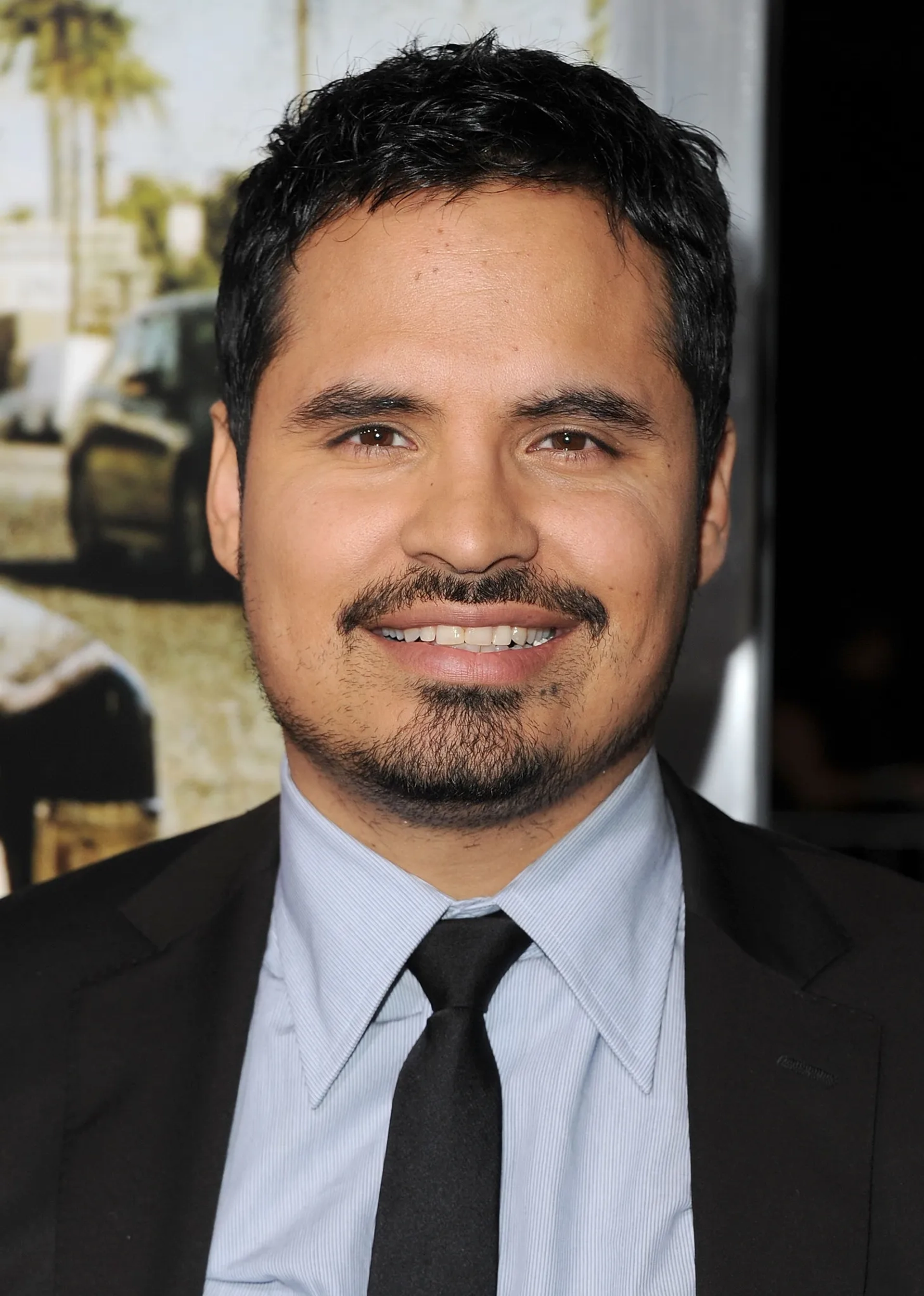 Michael Peña at an event for The Lincoln Lawyer (2011)