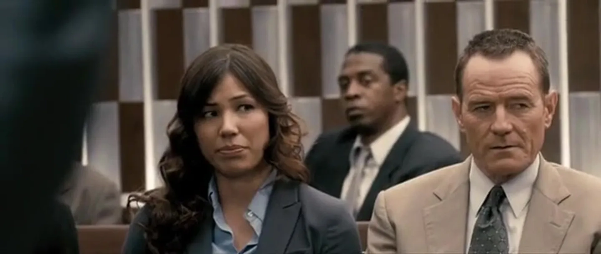 Michaela Conlin and Bryan Cranston in The Lincoln Lawyer (2011)