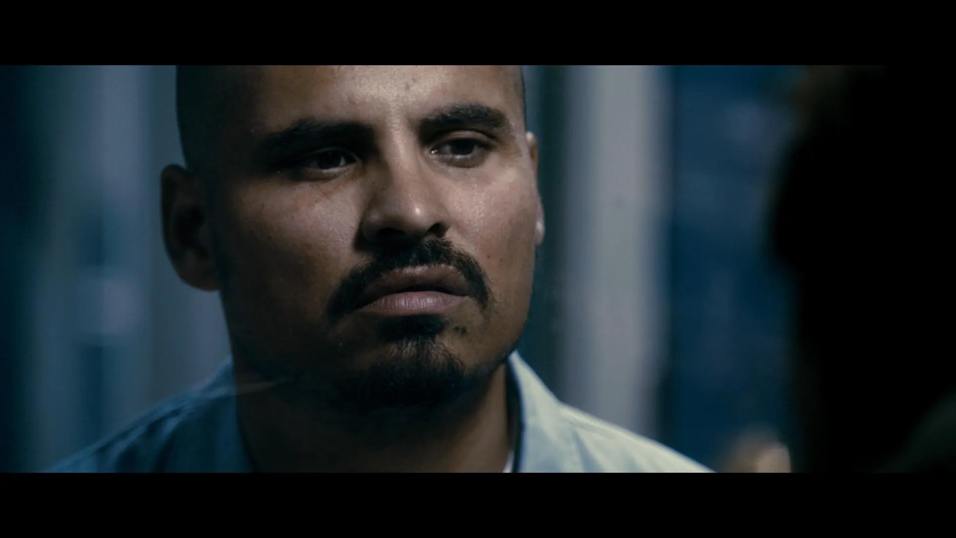 Michael Peña in The Lincoln Lawyer (2011)