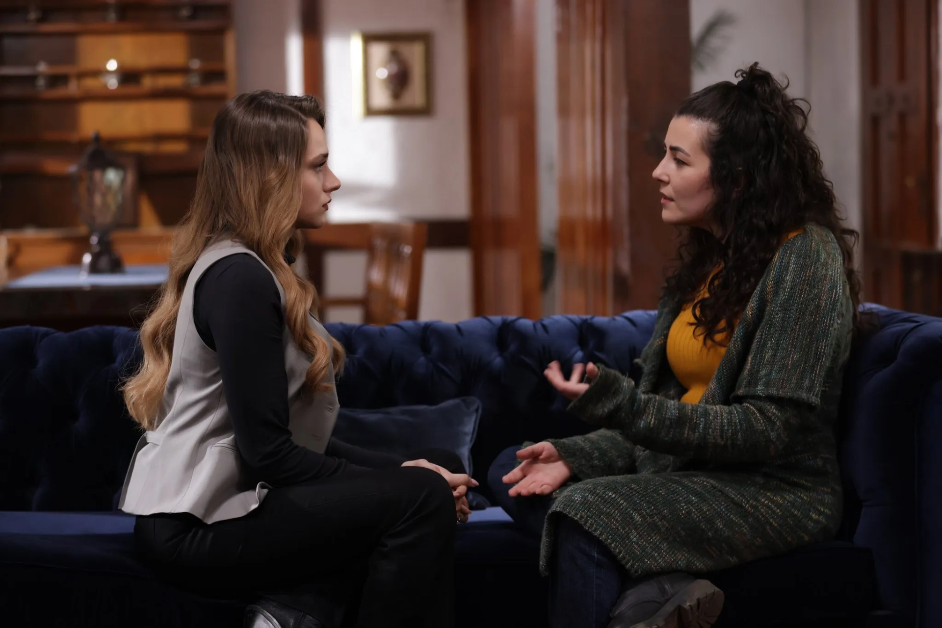 Miray Daner and Cansin Senel in Boundless Love (2023)