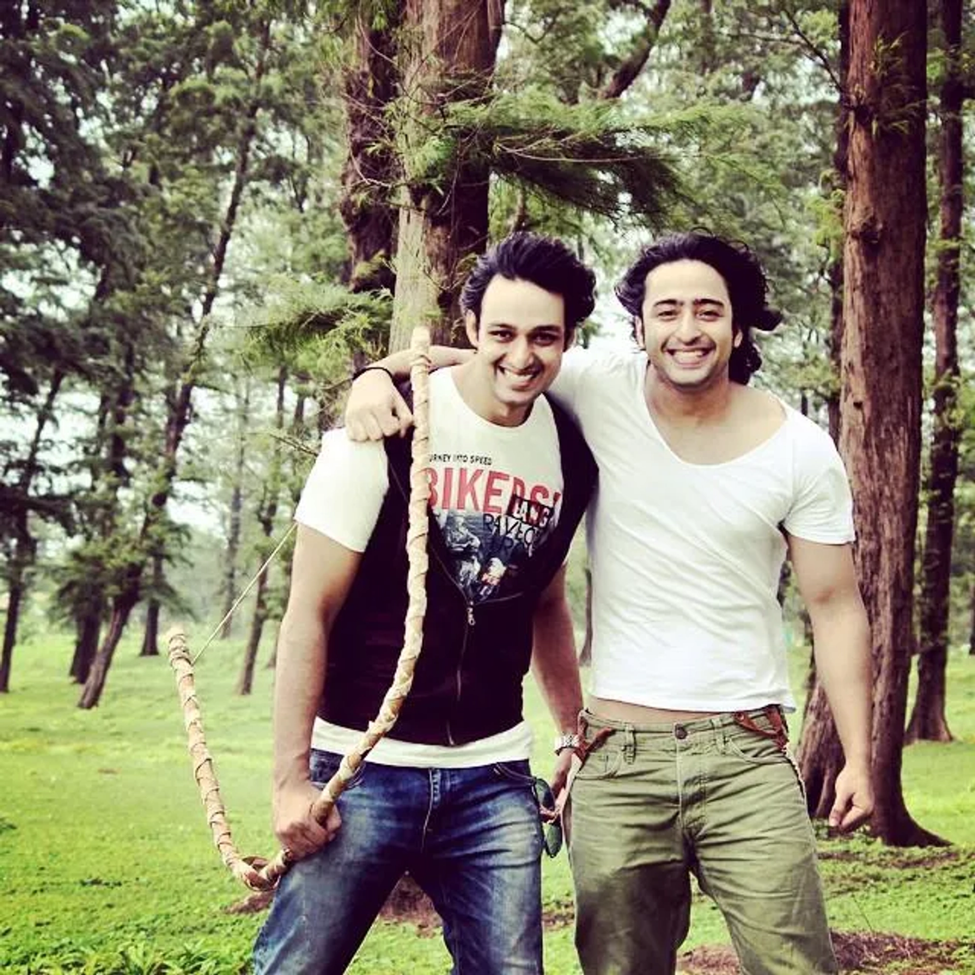 Shaheer Sheikh and Saurabh Raj Jain in Mahabharat (2013)