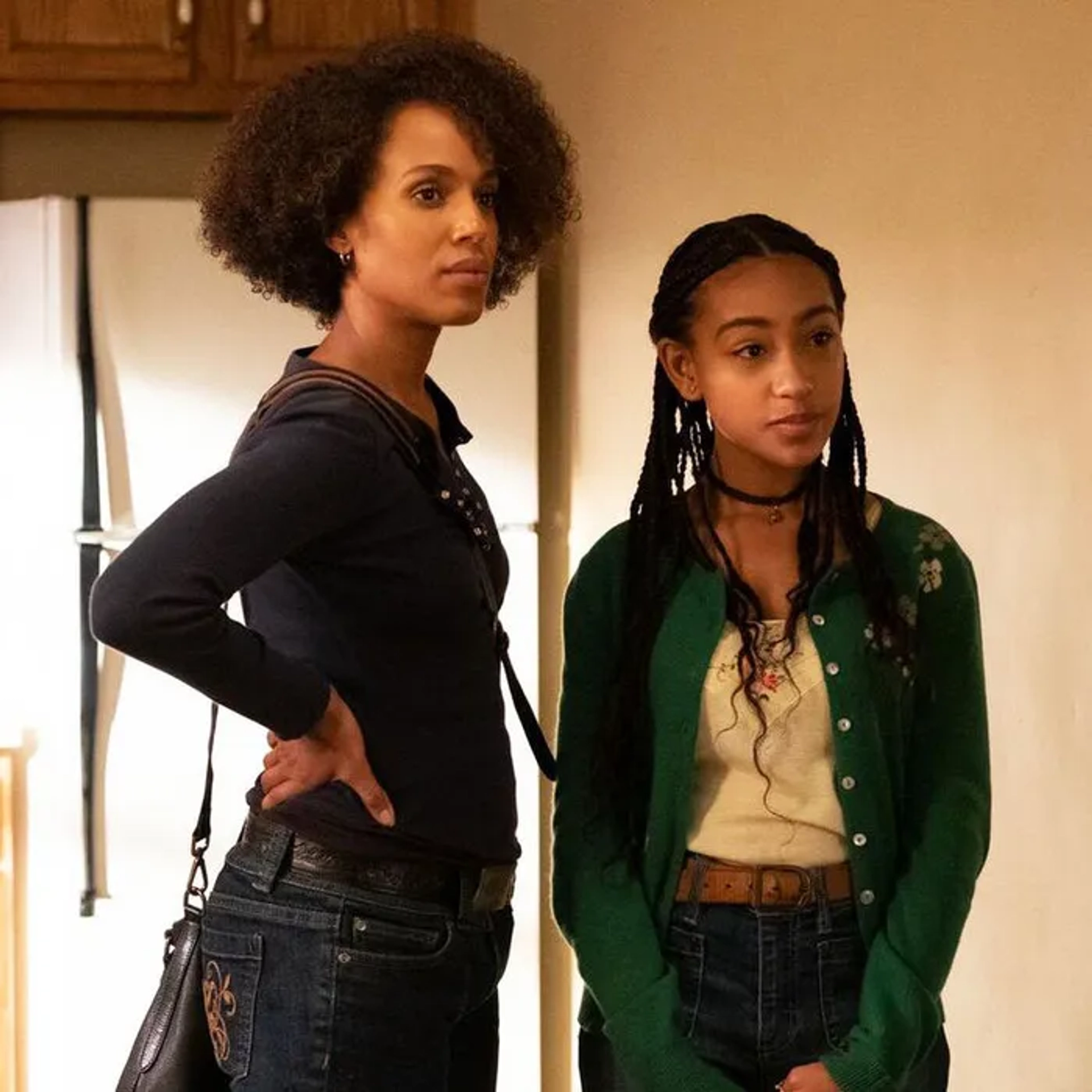 Kerry Washington and Lexi Underwood in Little Fires Everywhere: The Spark (2020)