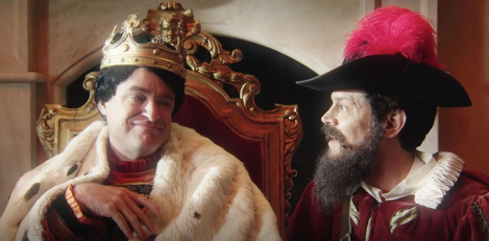 Matt Besser and Johnny Knoxville in Drunk History (2013)