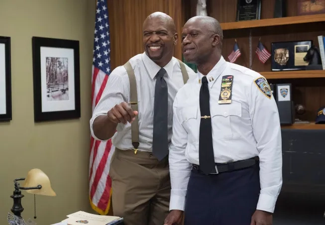Andre Braugher and Terry Crews in Brooklyn Nine-Nine (2013)