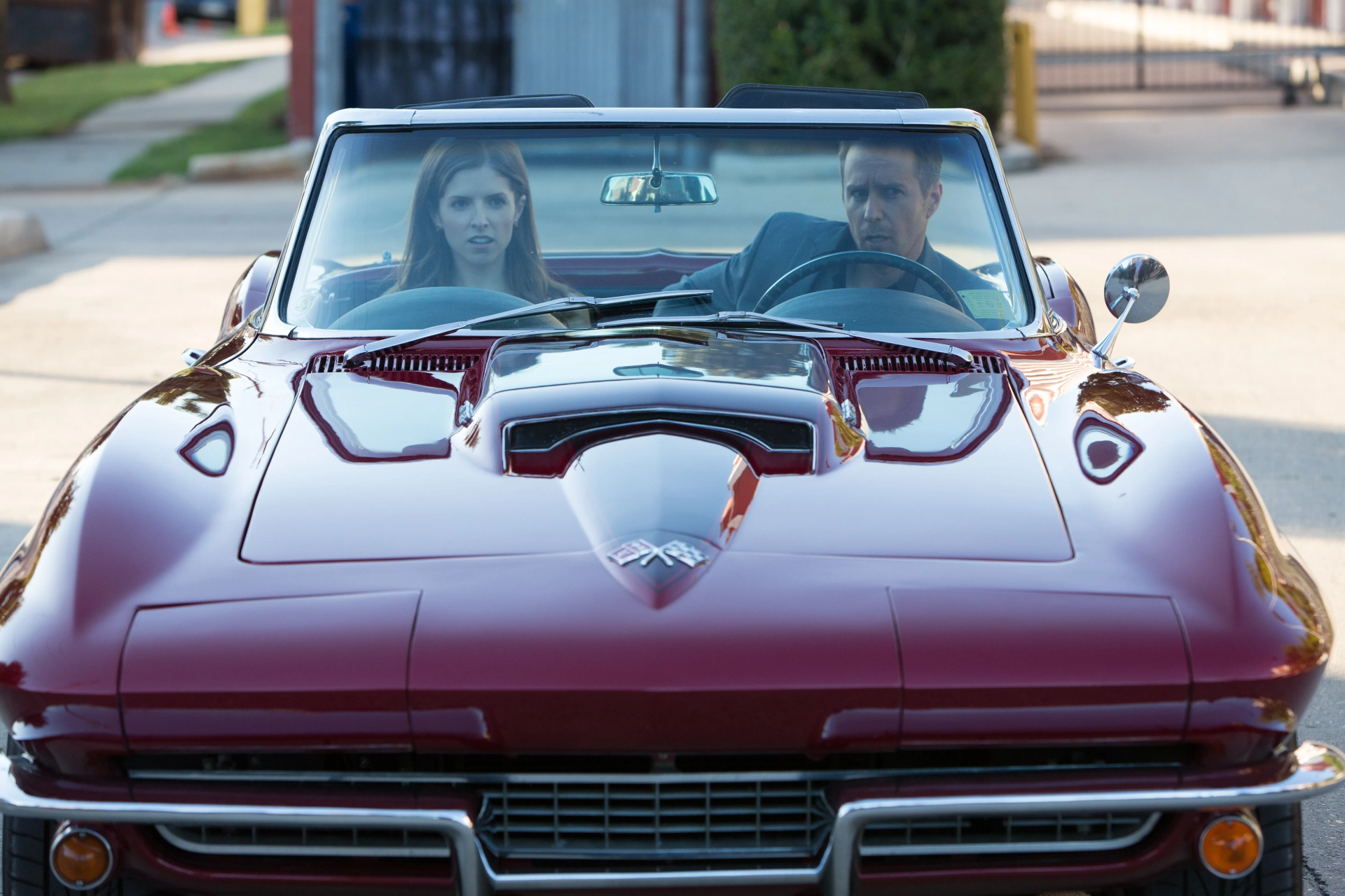 Sam Rockwell and Anna Kendrick in Mr. Right (2015)