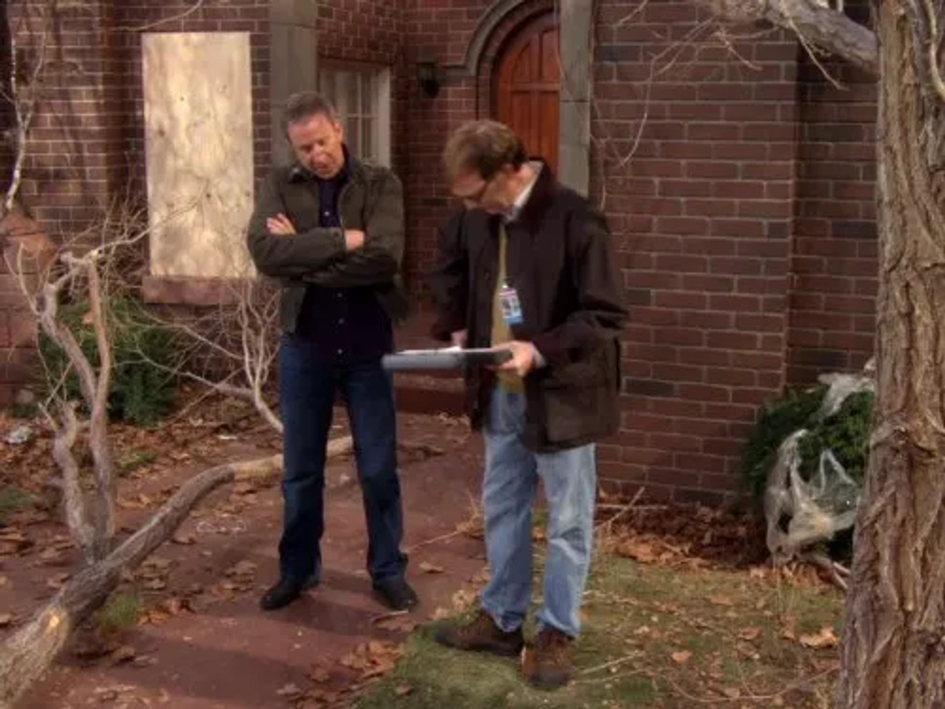 Tim Allen and Andy Daly in Last Man Standing: Episode #1.16 (2005)