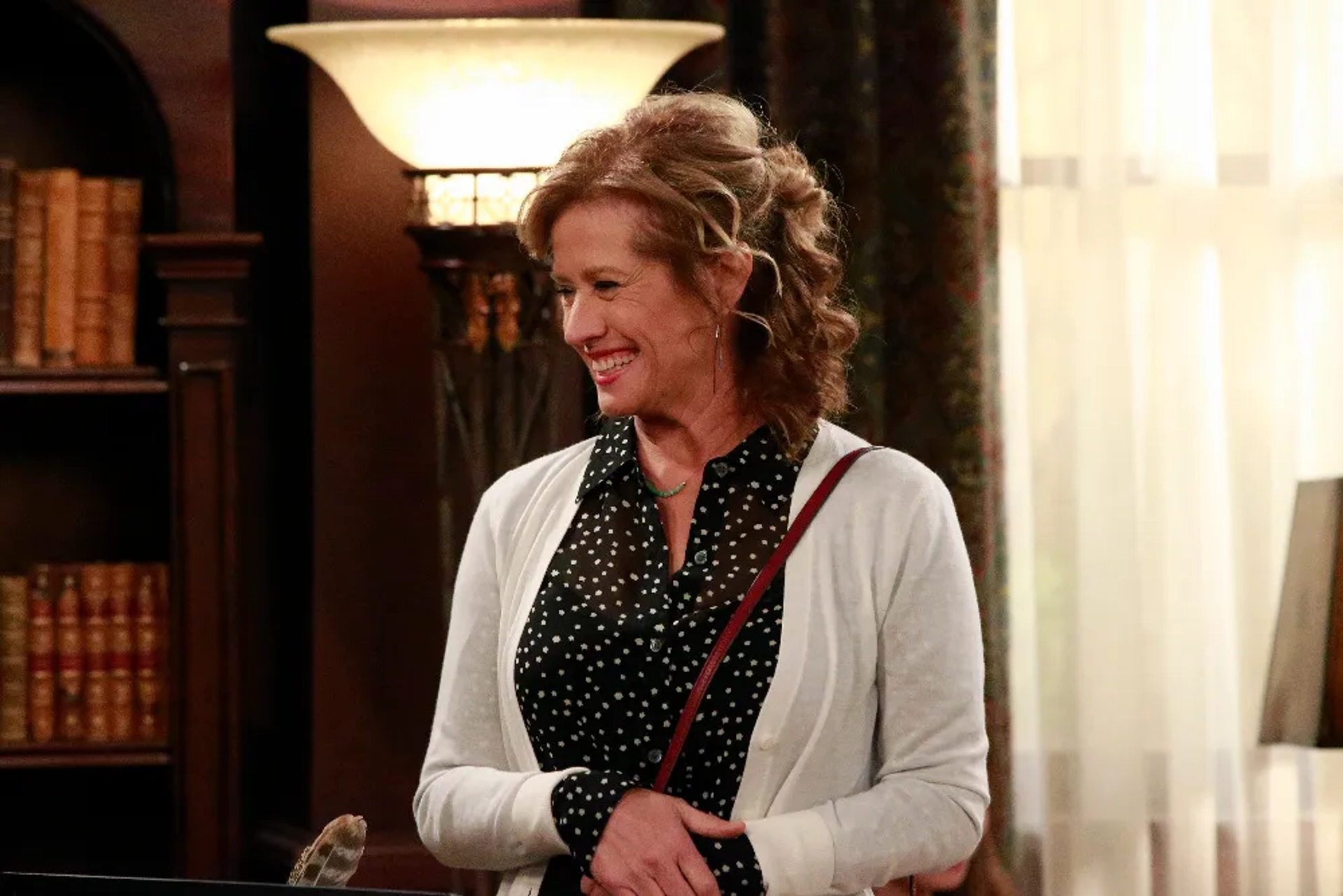 Nancy Travis in Last Man Standing (2011)