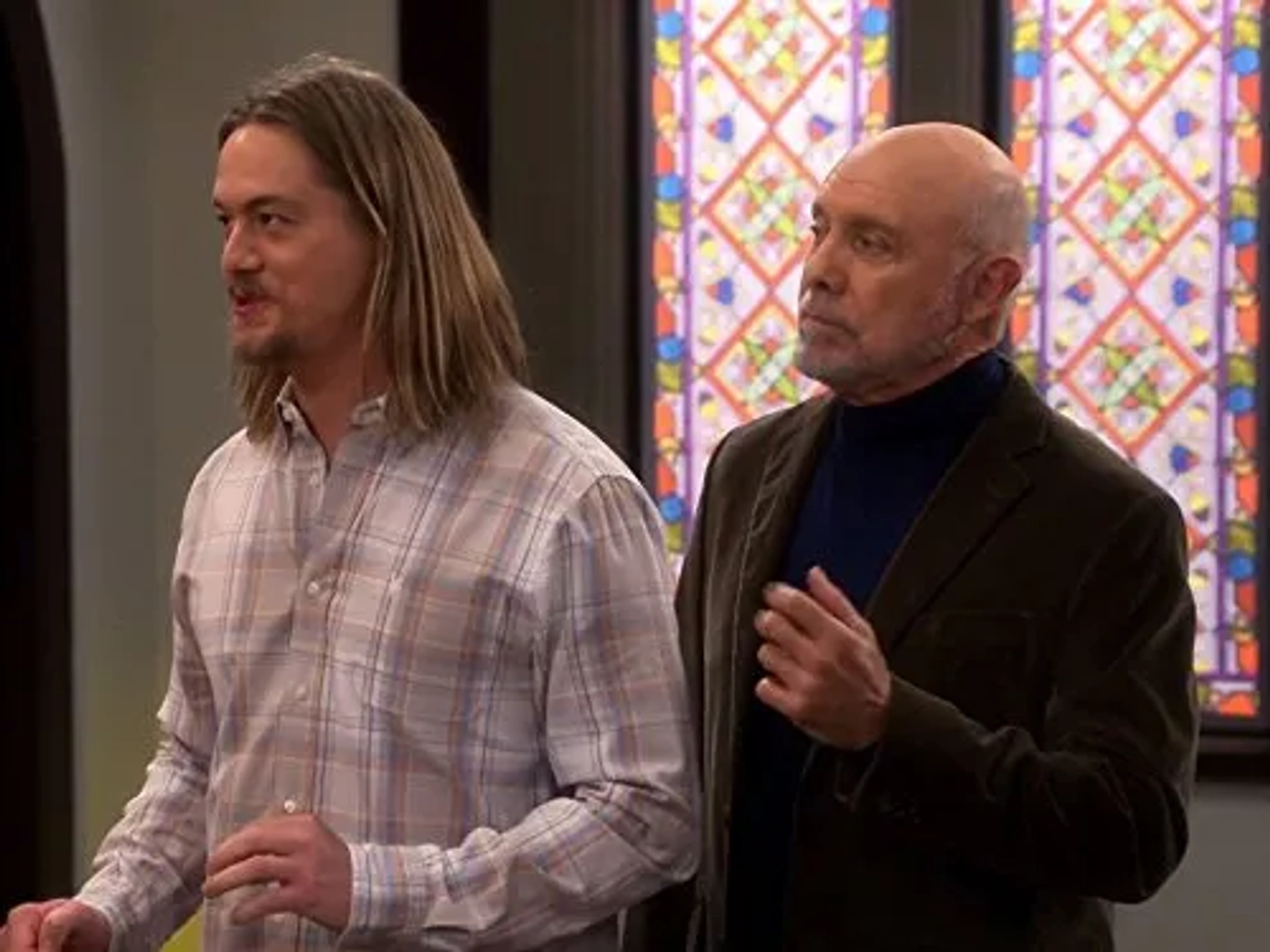 Hector Elizondo and Christoph Sanders in Last Man Standing (2011)