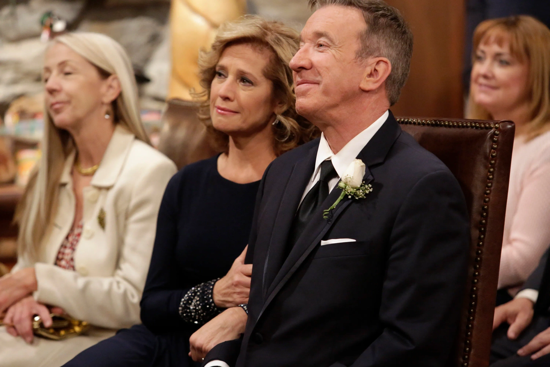 Tim Allen and Nancy Travis in Last Man Standing (2011)