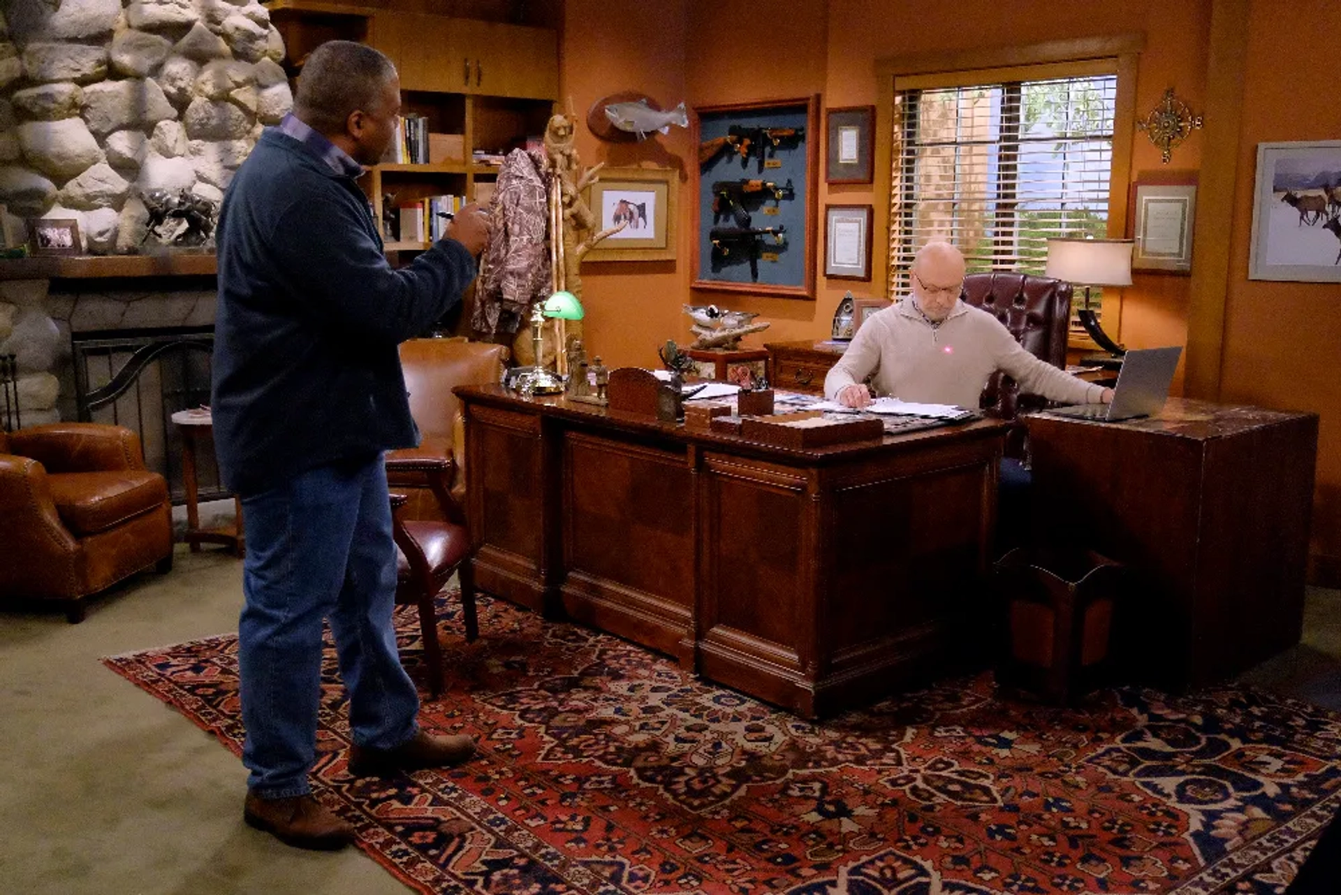 Hector Elizondo and Jonathan Adams in Last Man Standing (2011)