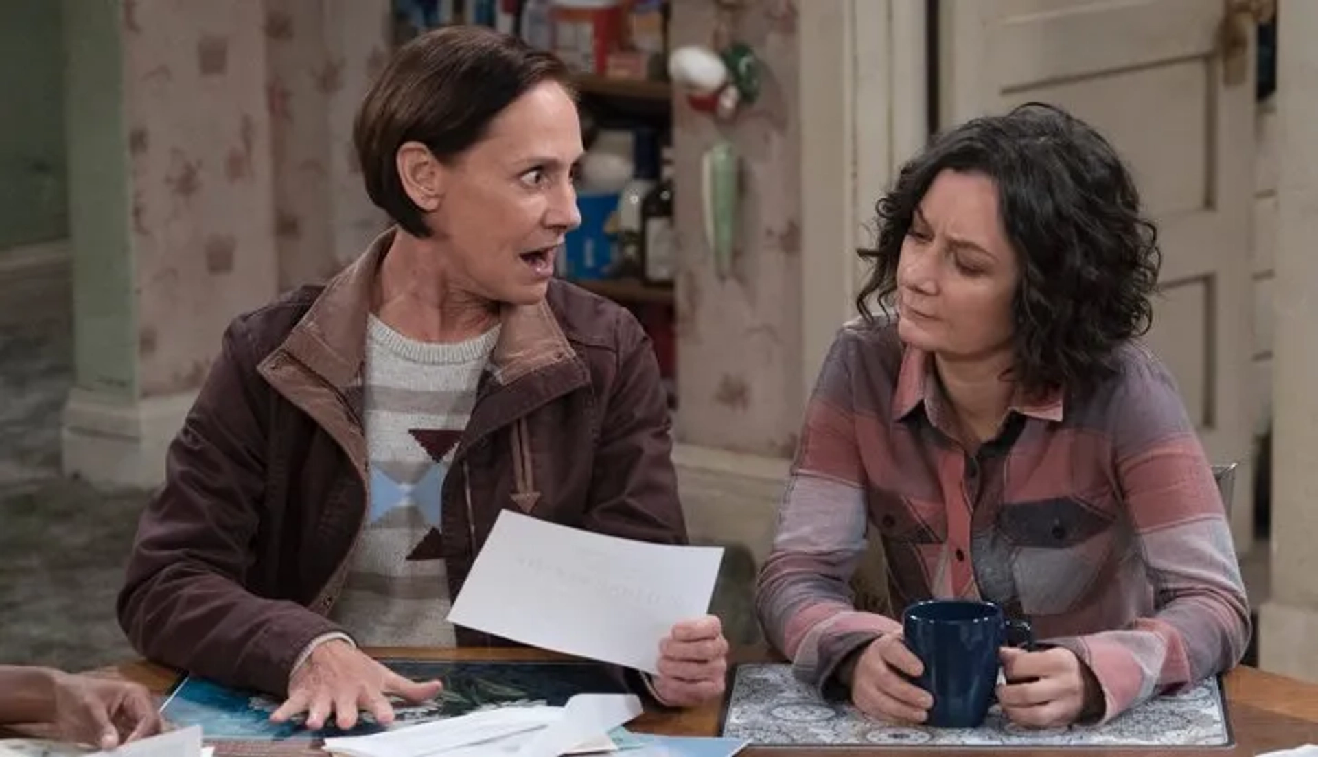 Sara Gilbert and Laurie Metcalf in The Conners (2018)