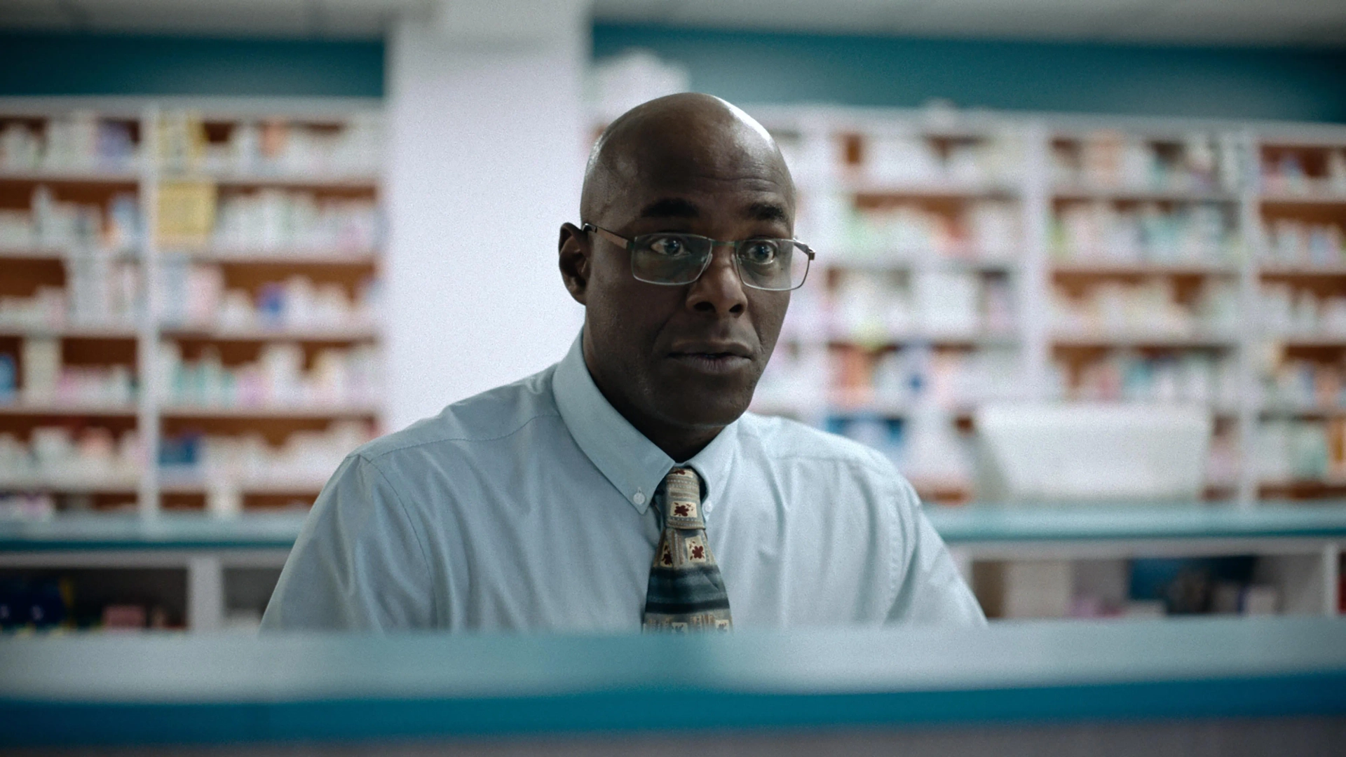 Paterson Joseph in The End of the F***ing World: Episode #2.5 (2019)