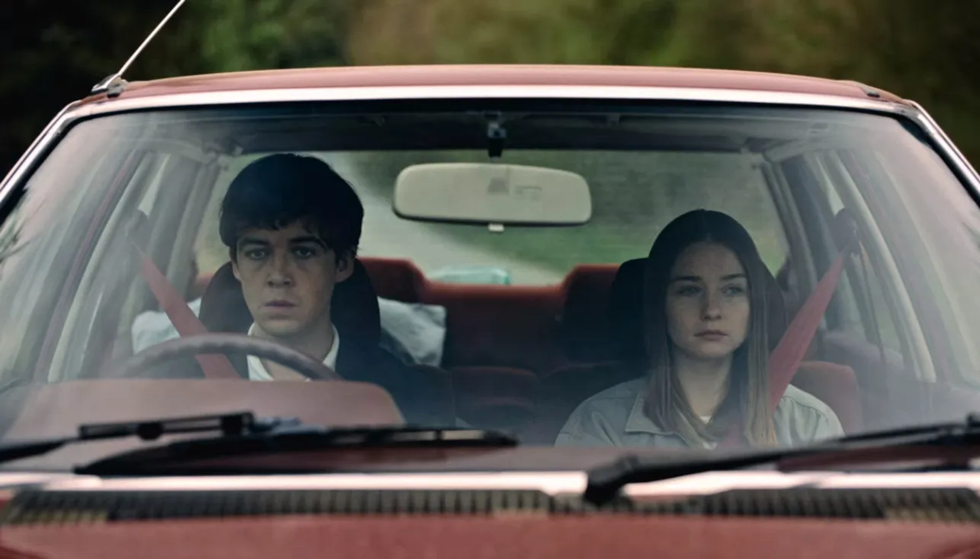 Jessica Barden and Alex Lawther in The End of the F***ing World: Episode #2.6 (2019)