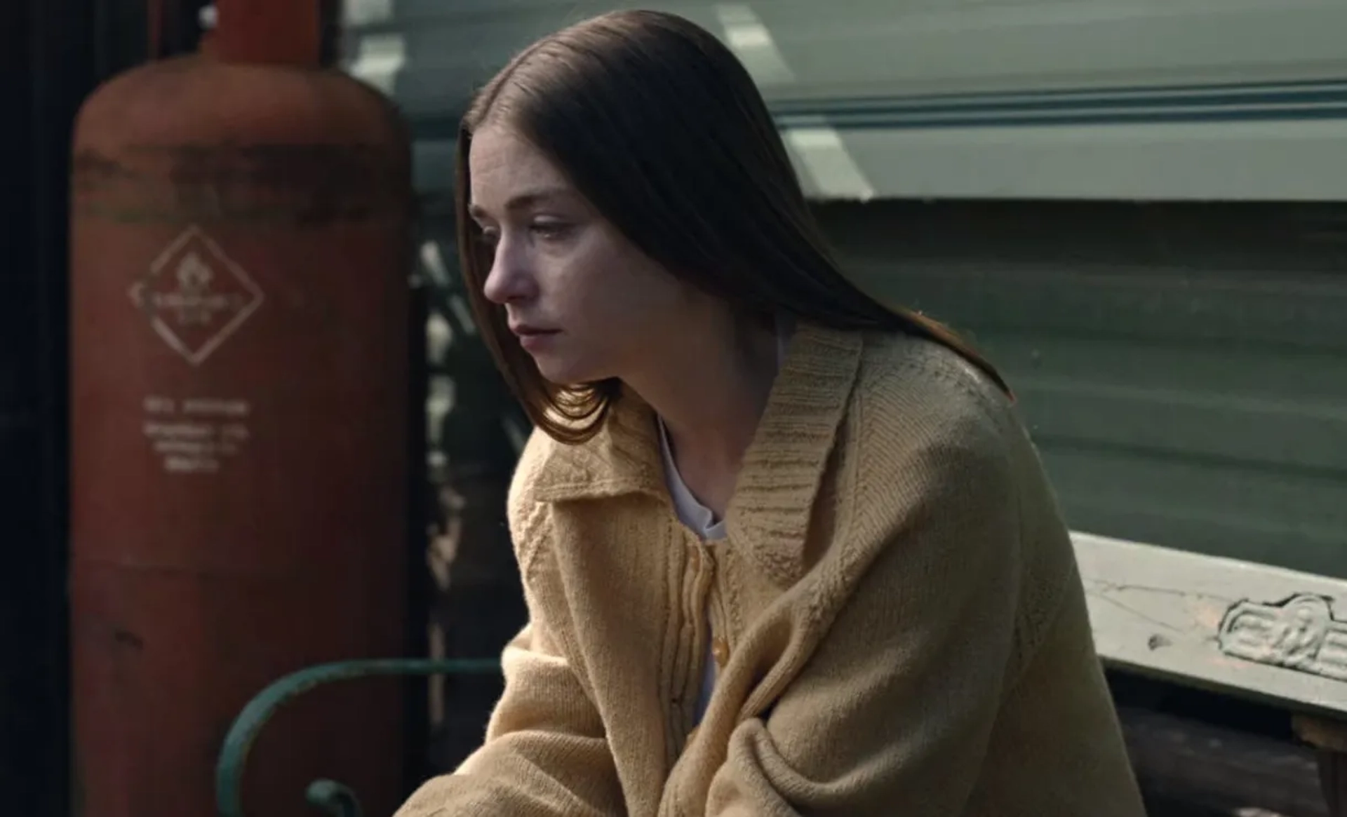 Jessica Barden in The End of the F***ing World: Episode #2.6 (2019)