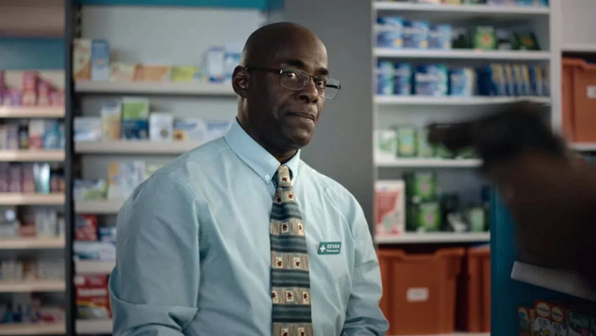 Paterson Joseph in The End of the F***ing World: Episode #2.5 (2019)