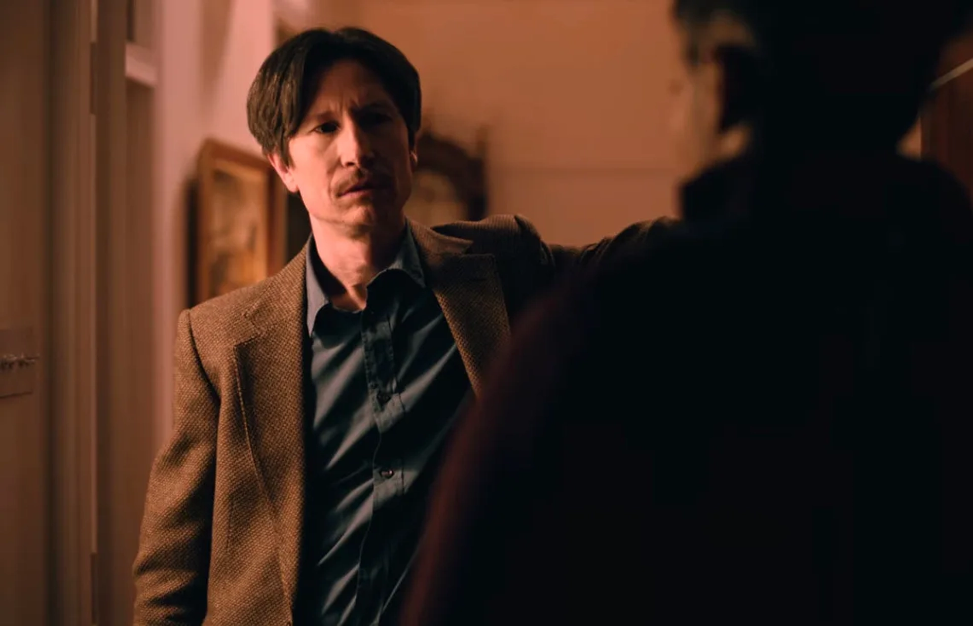 Jonathan Aris in The End of the F***ing World (2017)