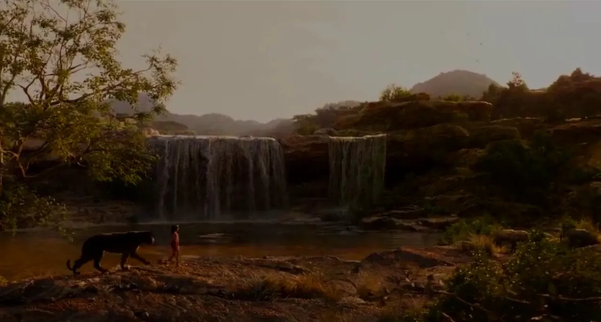 Ben Kingsley and Neel Sethi in The Jungle Book (2016)