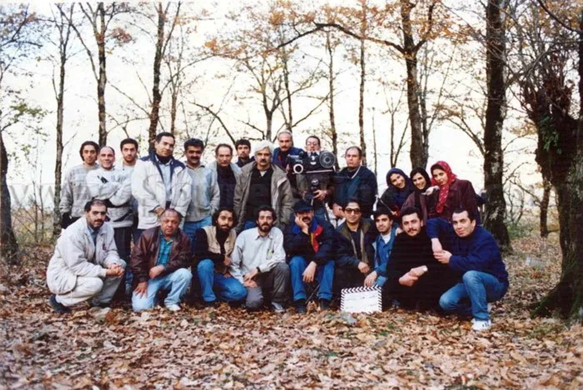 Hossein Jafarian, Ali Ghaemmaghami, Atila Pesiani, Siamak Ansari, and Rasool Mollagholi Poor in The afflicted generation (1999)