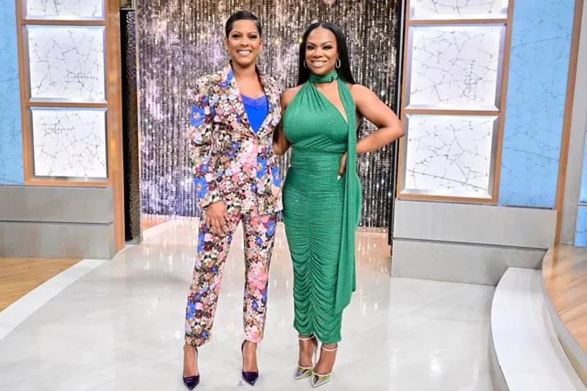 Kandi Burruss and Tamron Hall in Tamron Hall (2019)