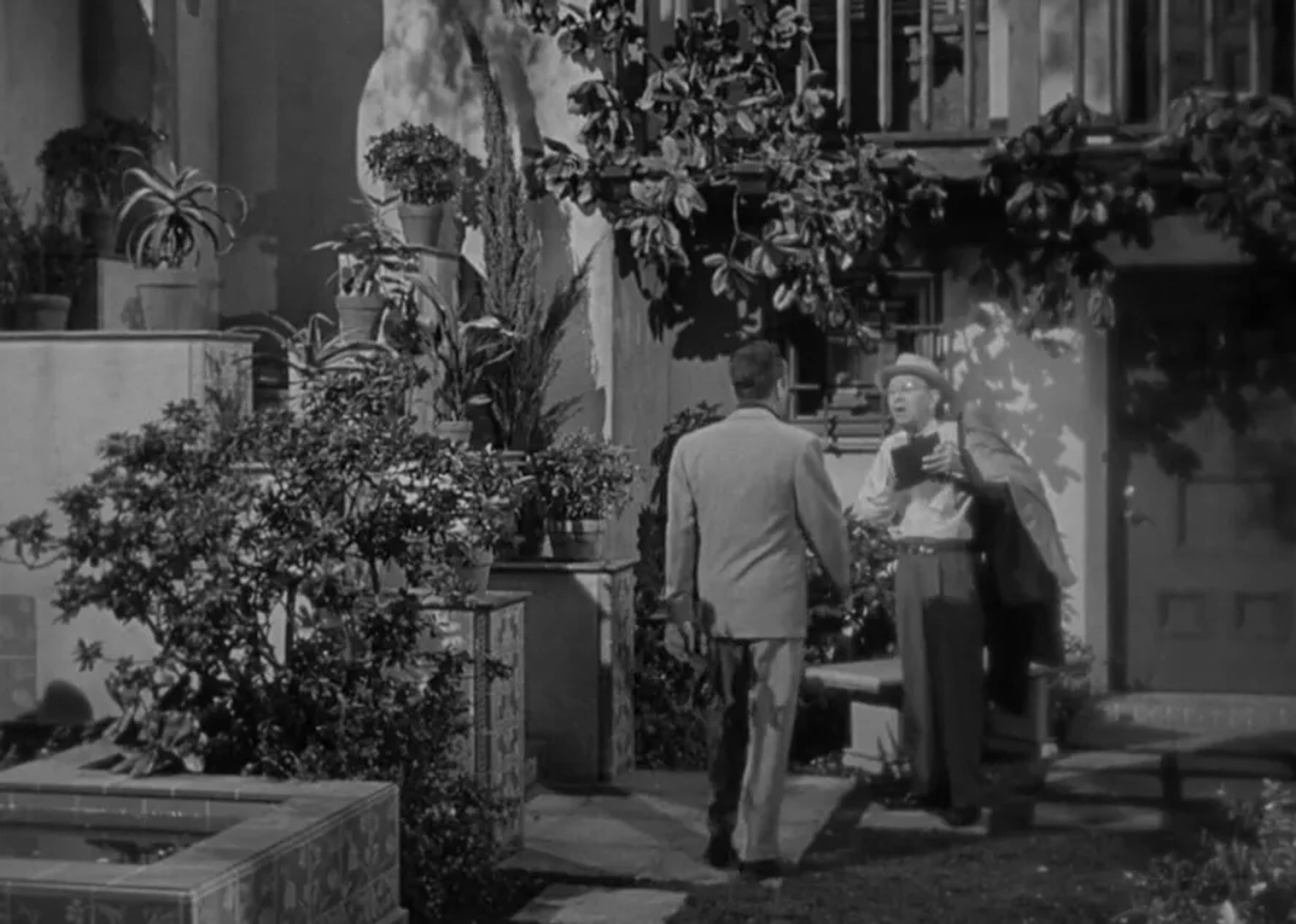 Guy Beach in In a Lonely Place (1950)