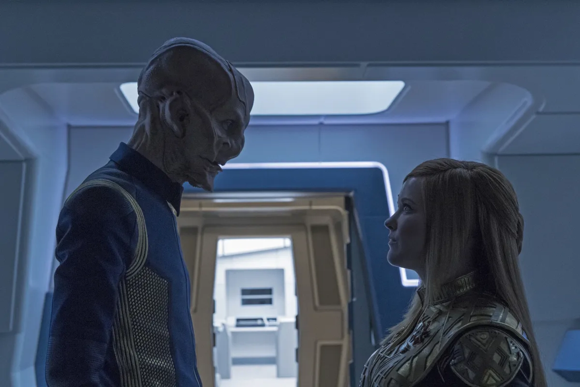 Doug Jones and Mary Wiseman in Star Trek: Discovery (2017)