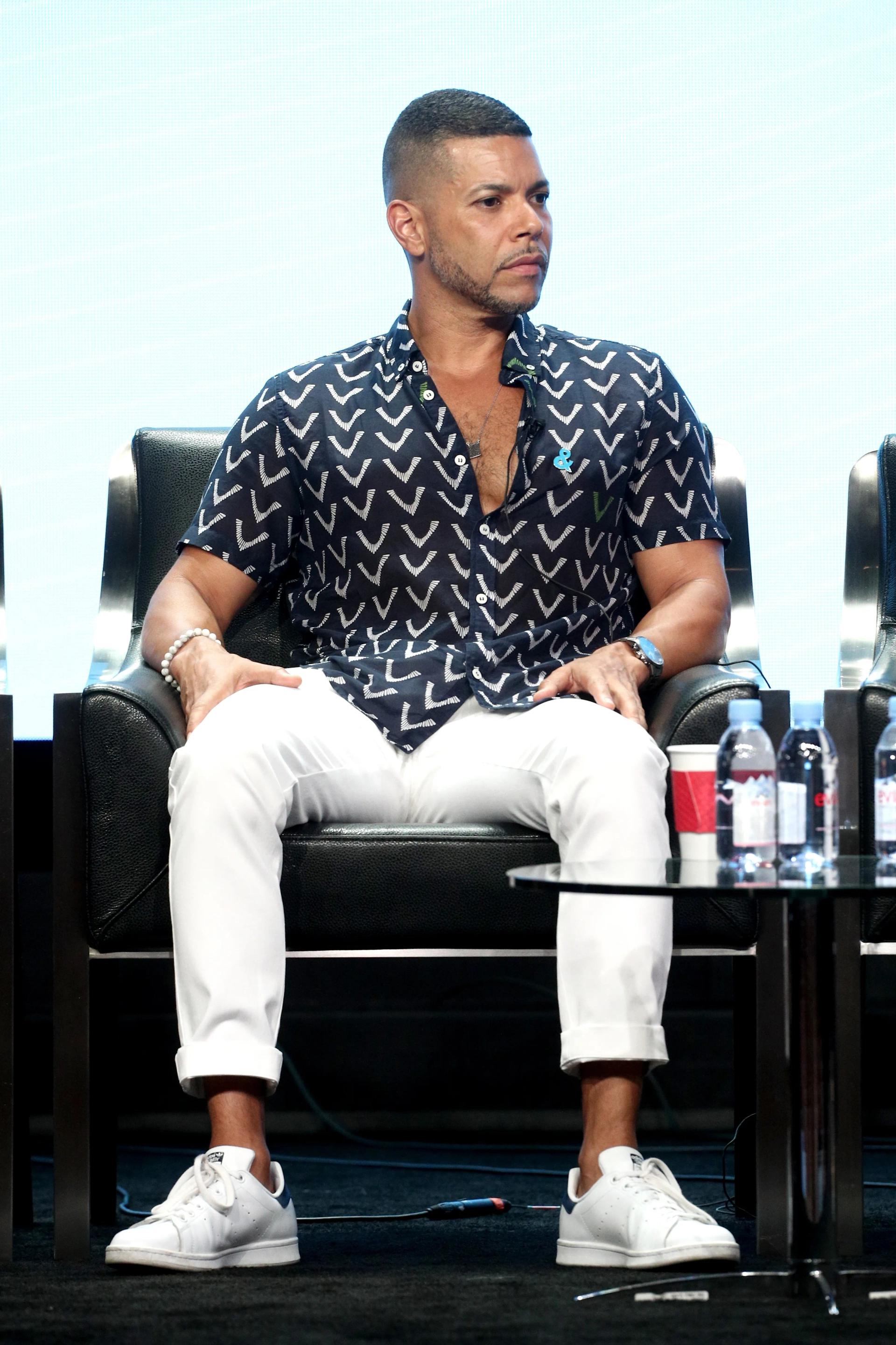 Wilson Cruz at an event for Star Trek: Discovery (2017)