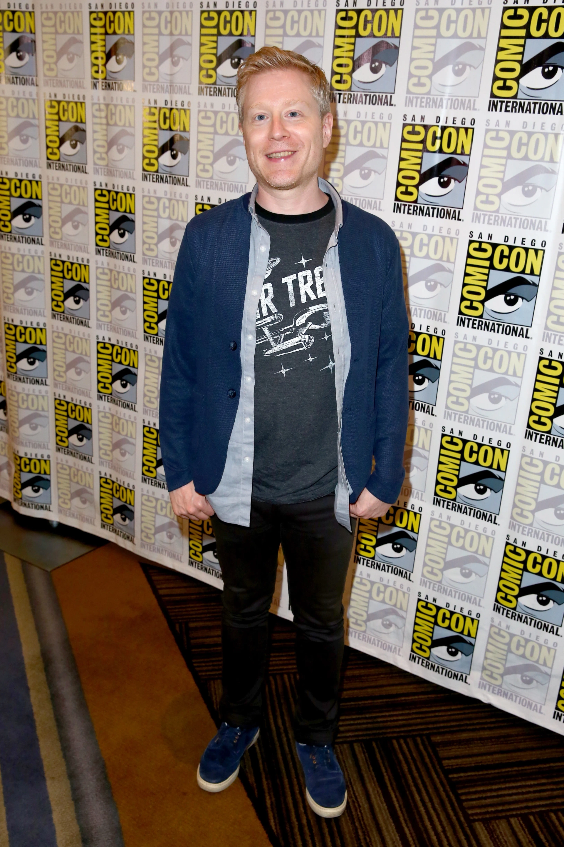 Anthony Rapp at an event for Star Trek: Discovery (2017)