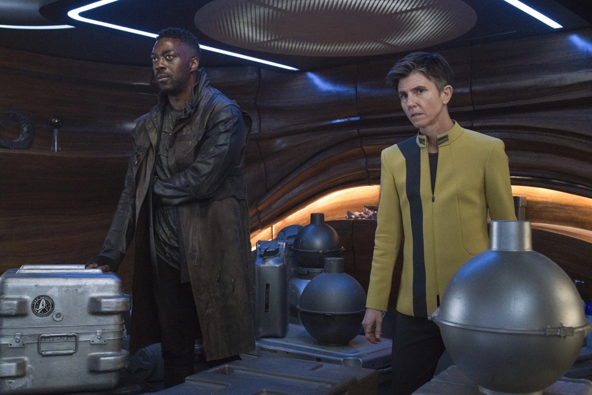 Tig Notaro and David Ajala in Star Trek: Discovery: Species Ten-C (2022)