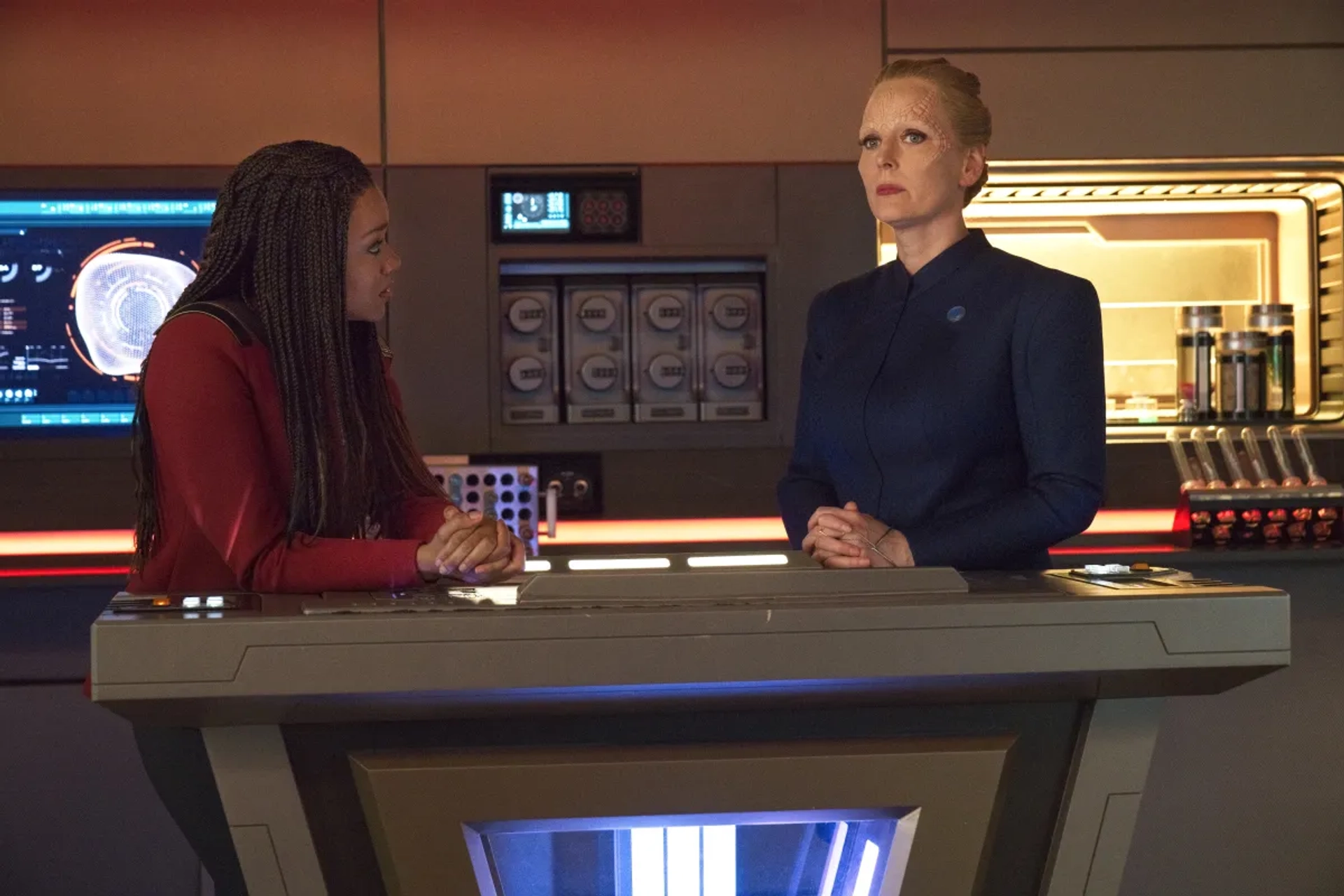 Chelah Horsdal and Sonequa Martin-Green in Star Trek: Discovery: The Galactic Barrier (2022)