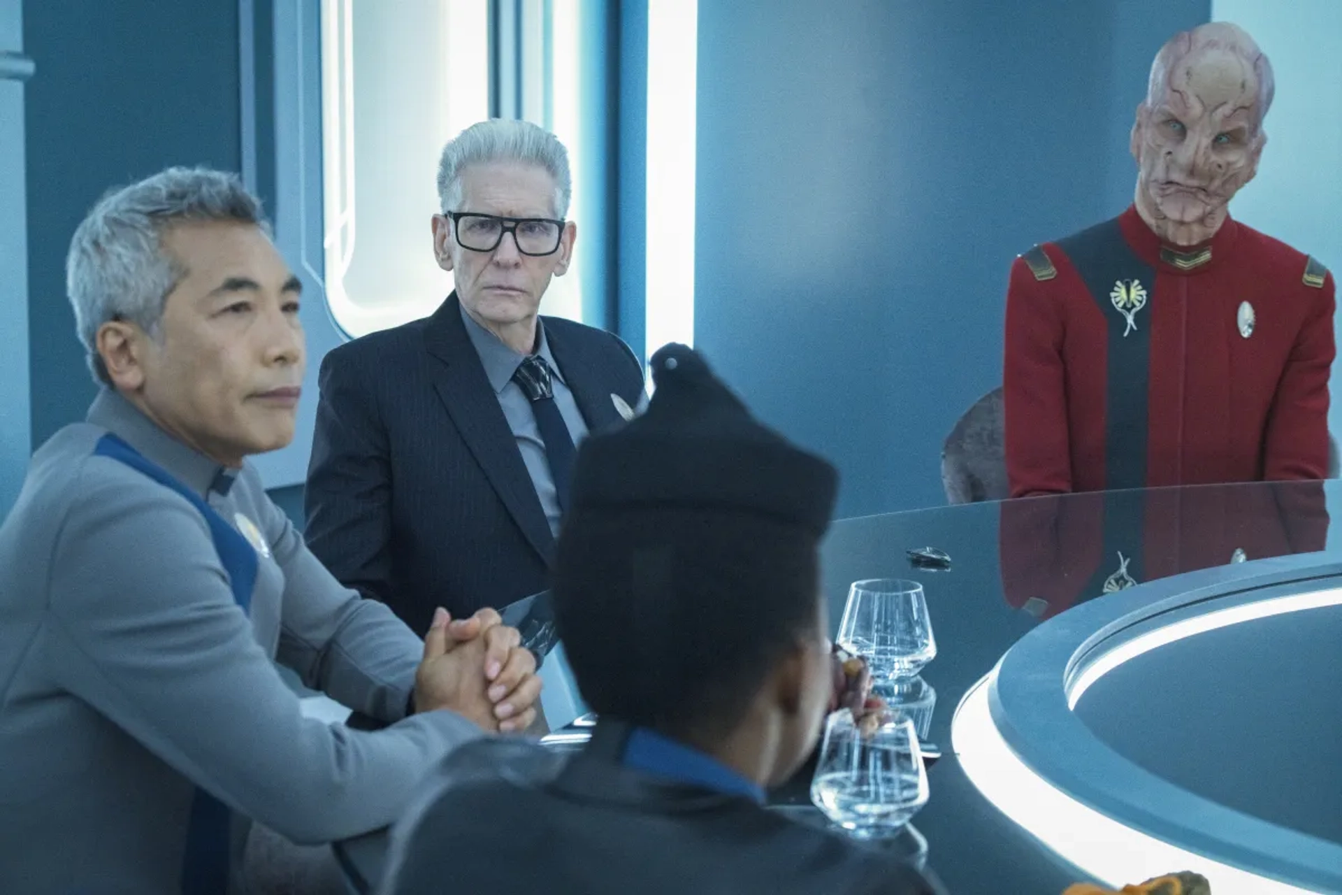 David Cronenberg, Doug Jones, and Hiro Kanagawa in Star Trek: Discovery: The Galactic Barrier (2022)