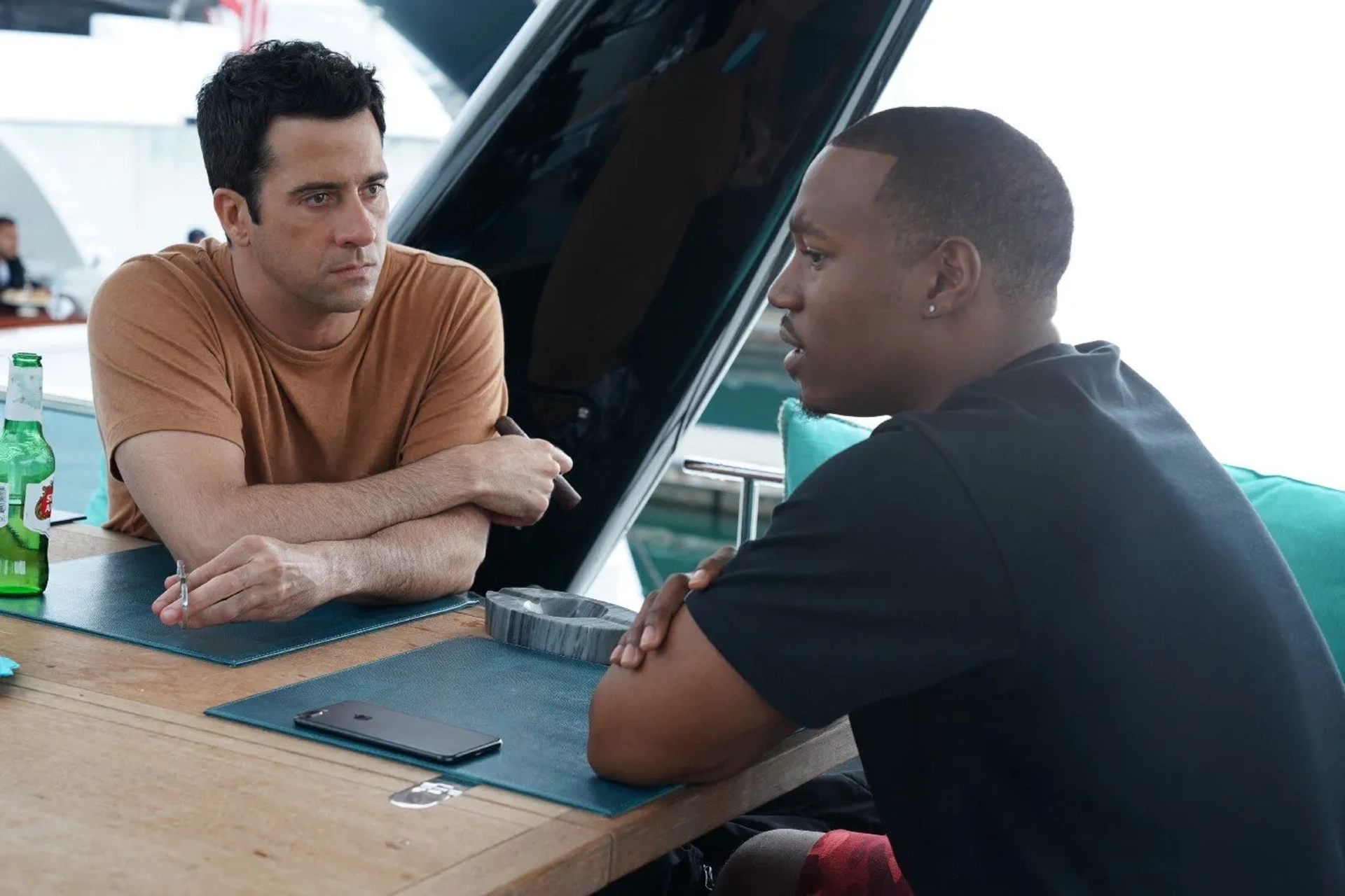 Troy Garity and Kris D. Lofton in Ballers (2015)