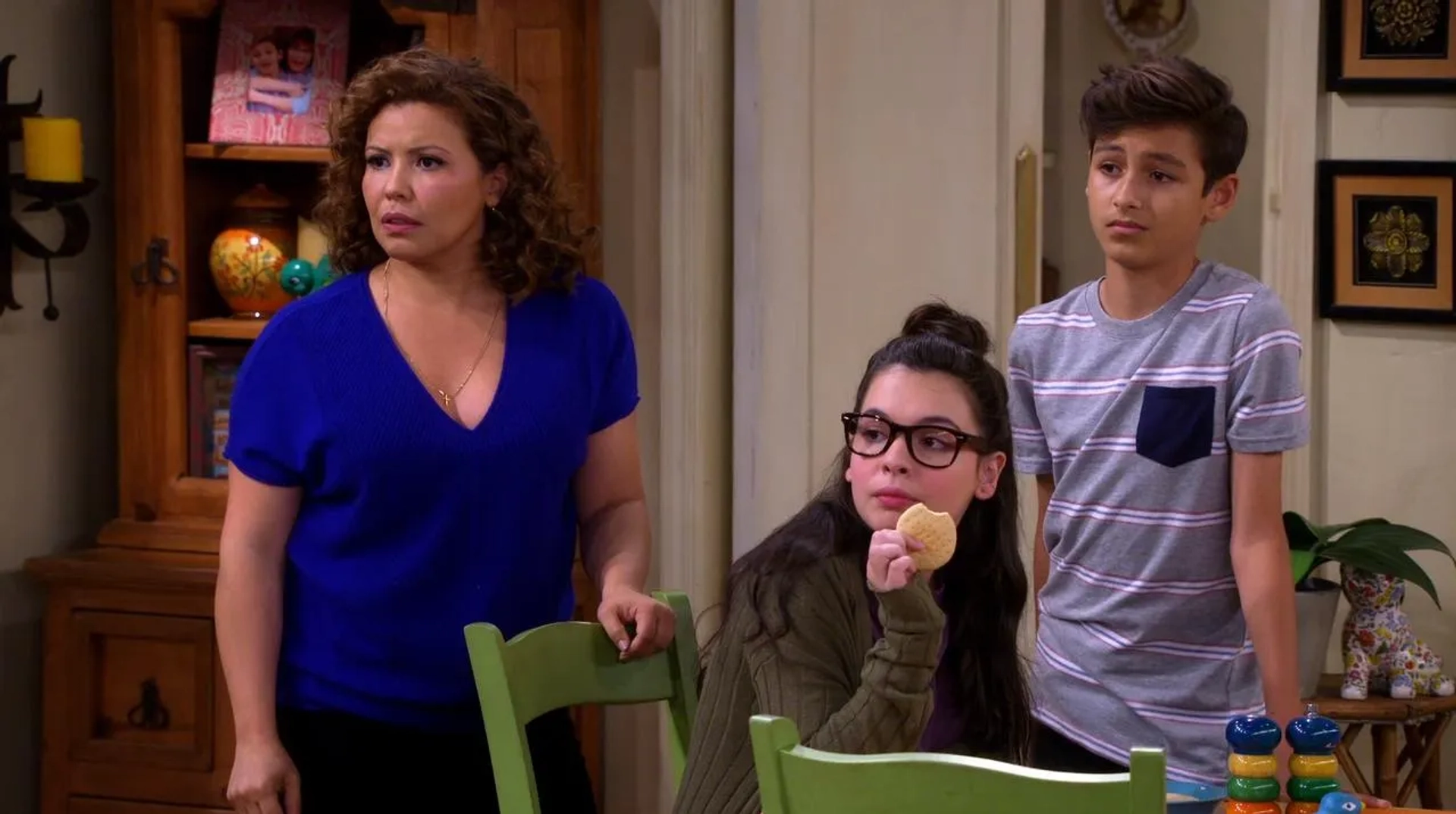 Justina Machado, Isabella Gomez, and Marcel Ruiz in One Day at a Time (2017)